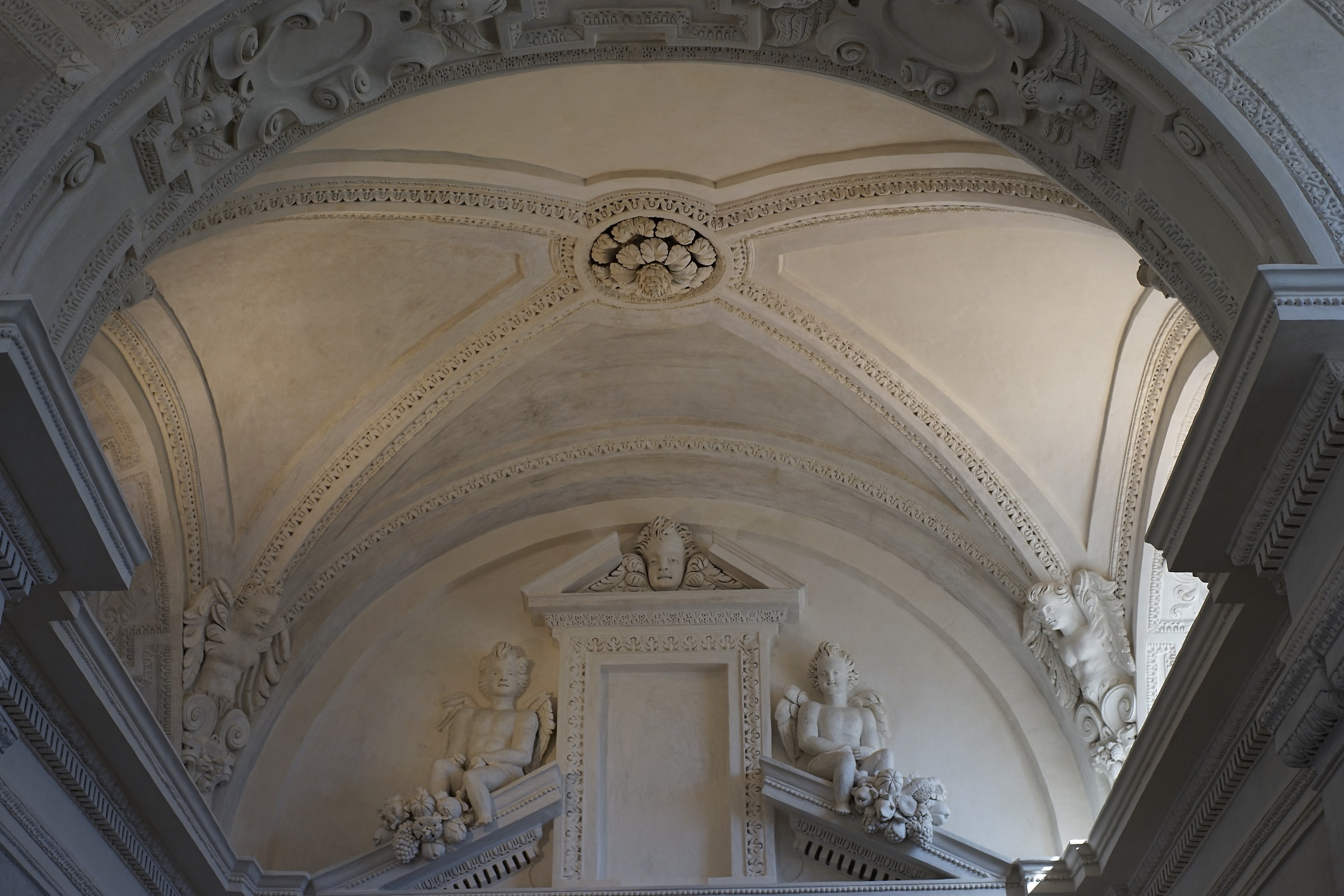 Capella del castello di Quart,stucchi del soffitto