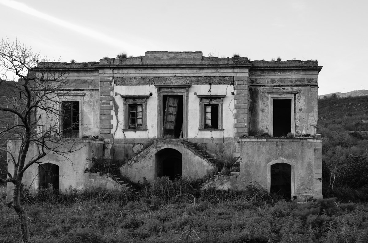 It falls on the ground ..