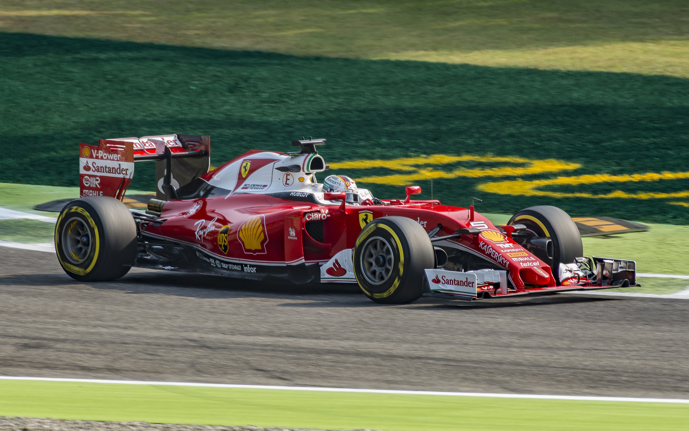 Il fascino della rossa