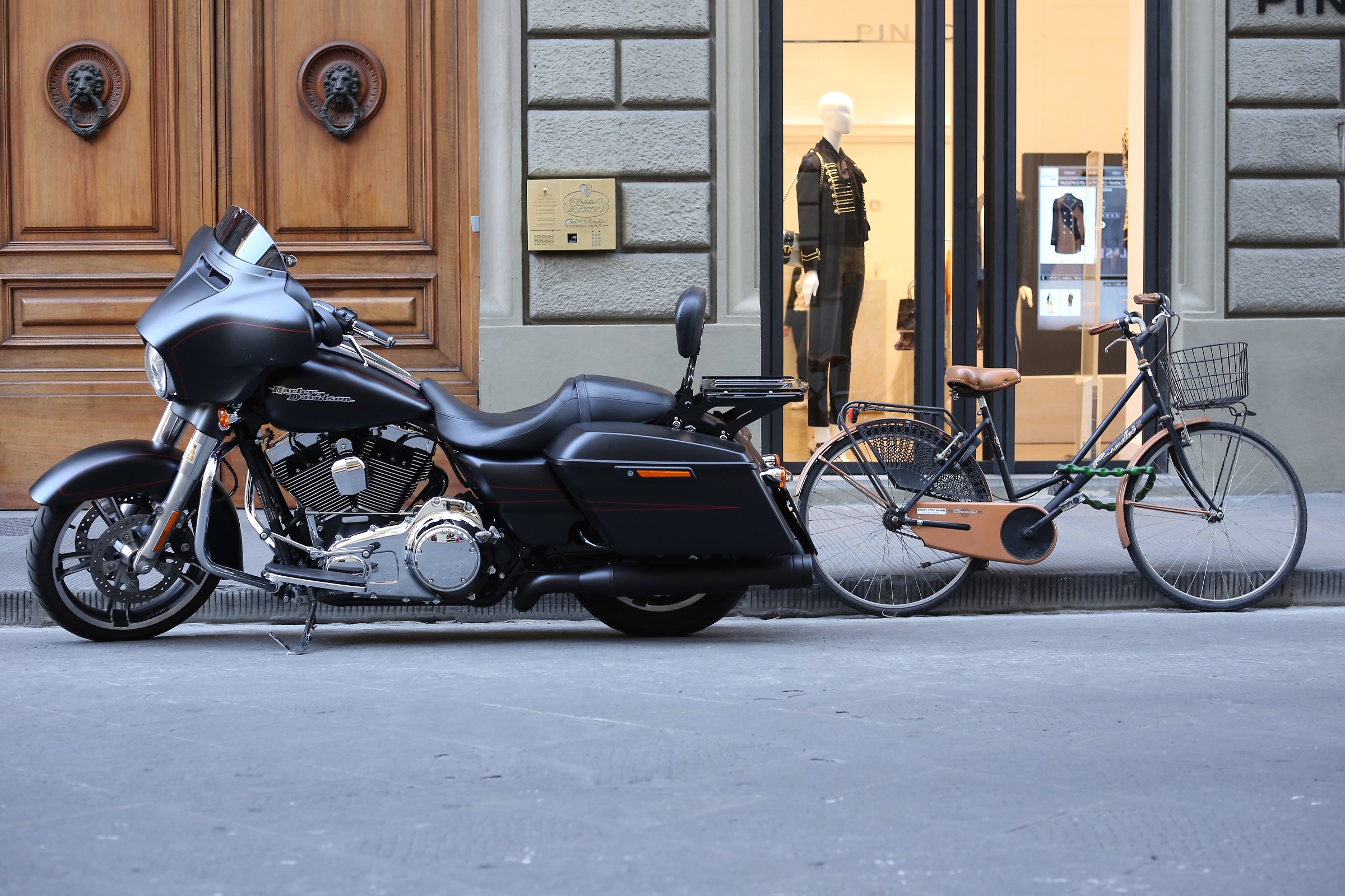 Two different ways to travel