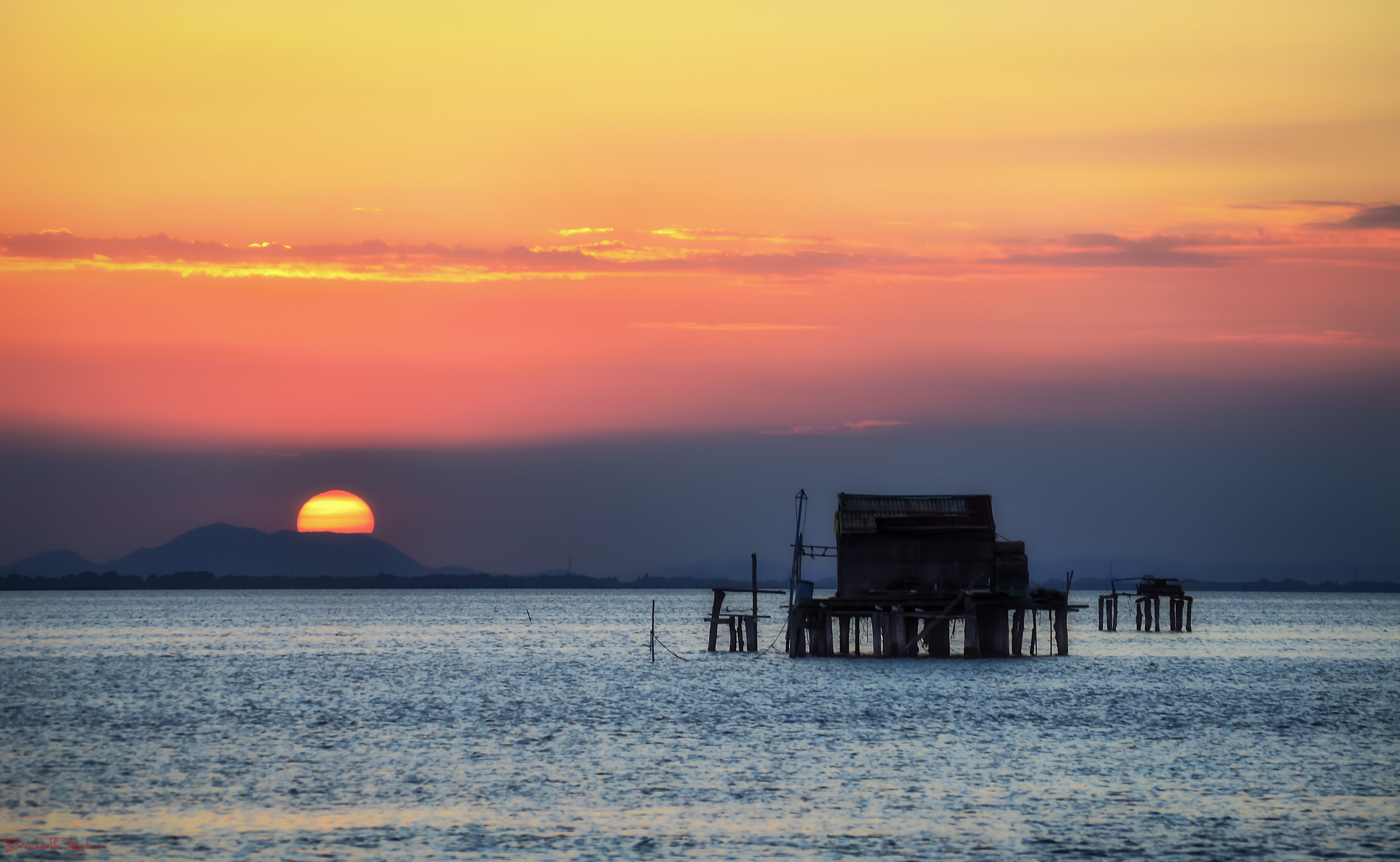 isola di Pellestrina, dettagli al tramonto.....