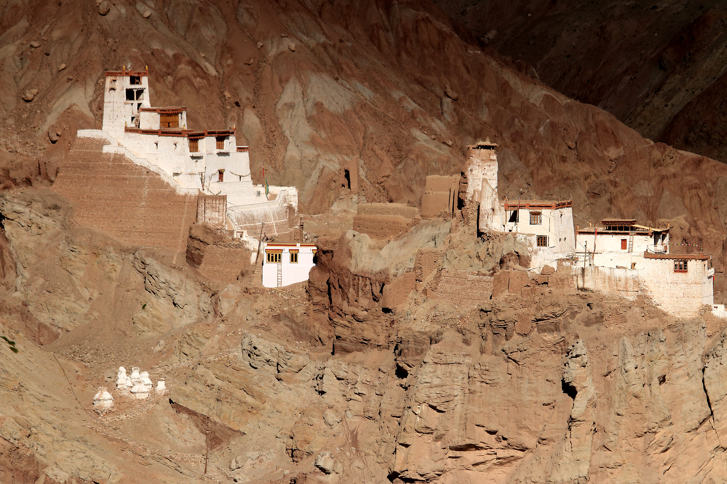 Basgo - il monastero