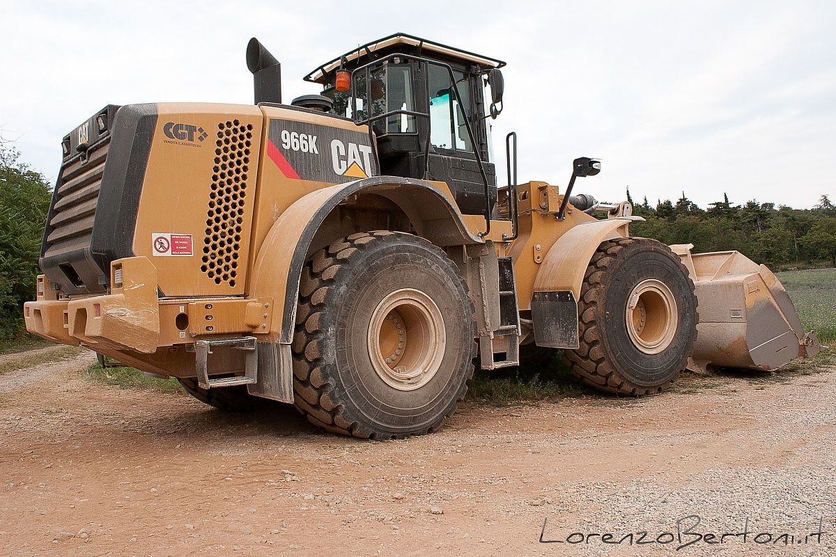 Caterpillar 966k