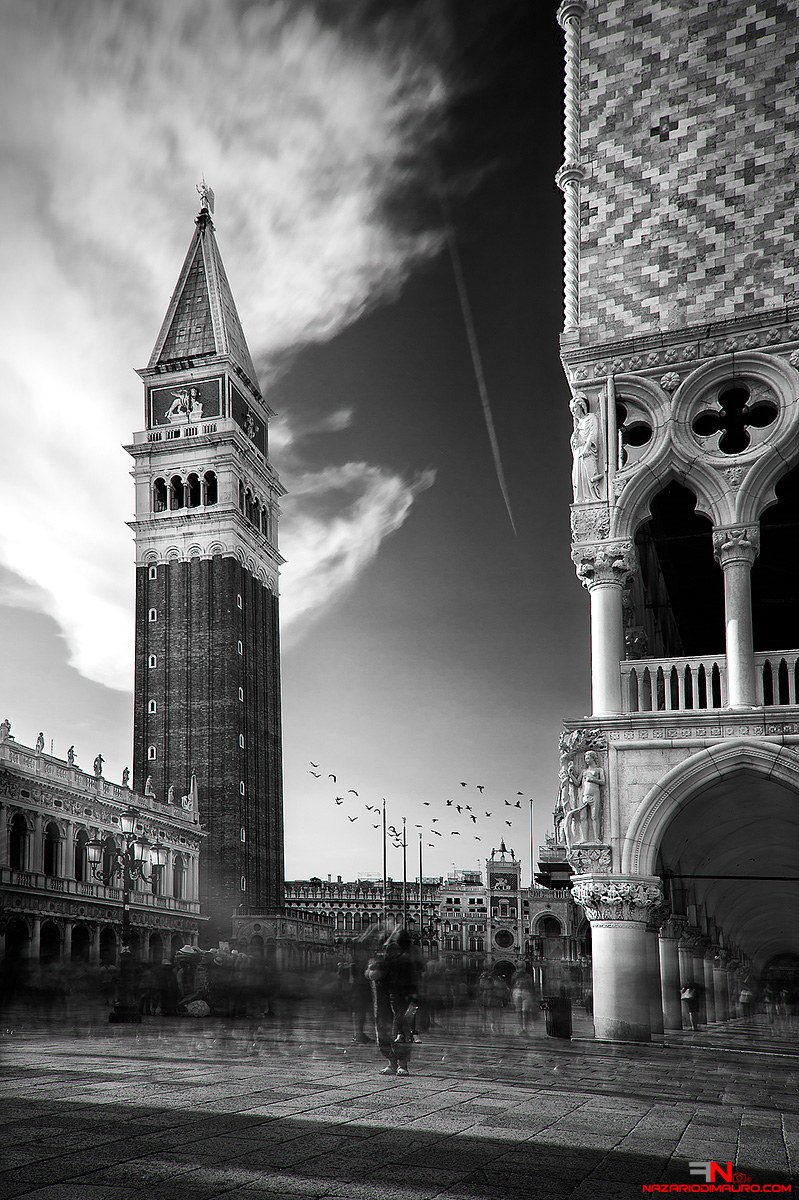 La vita a piazza San Marco...
