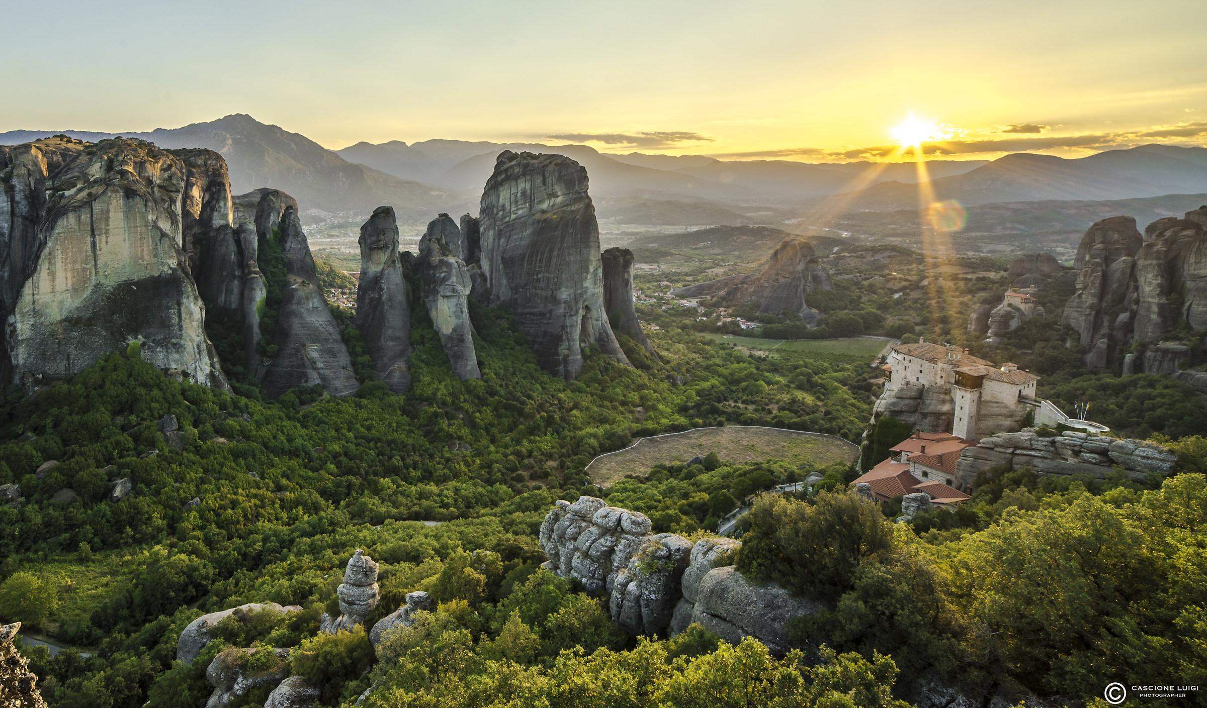meteora sunset