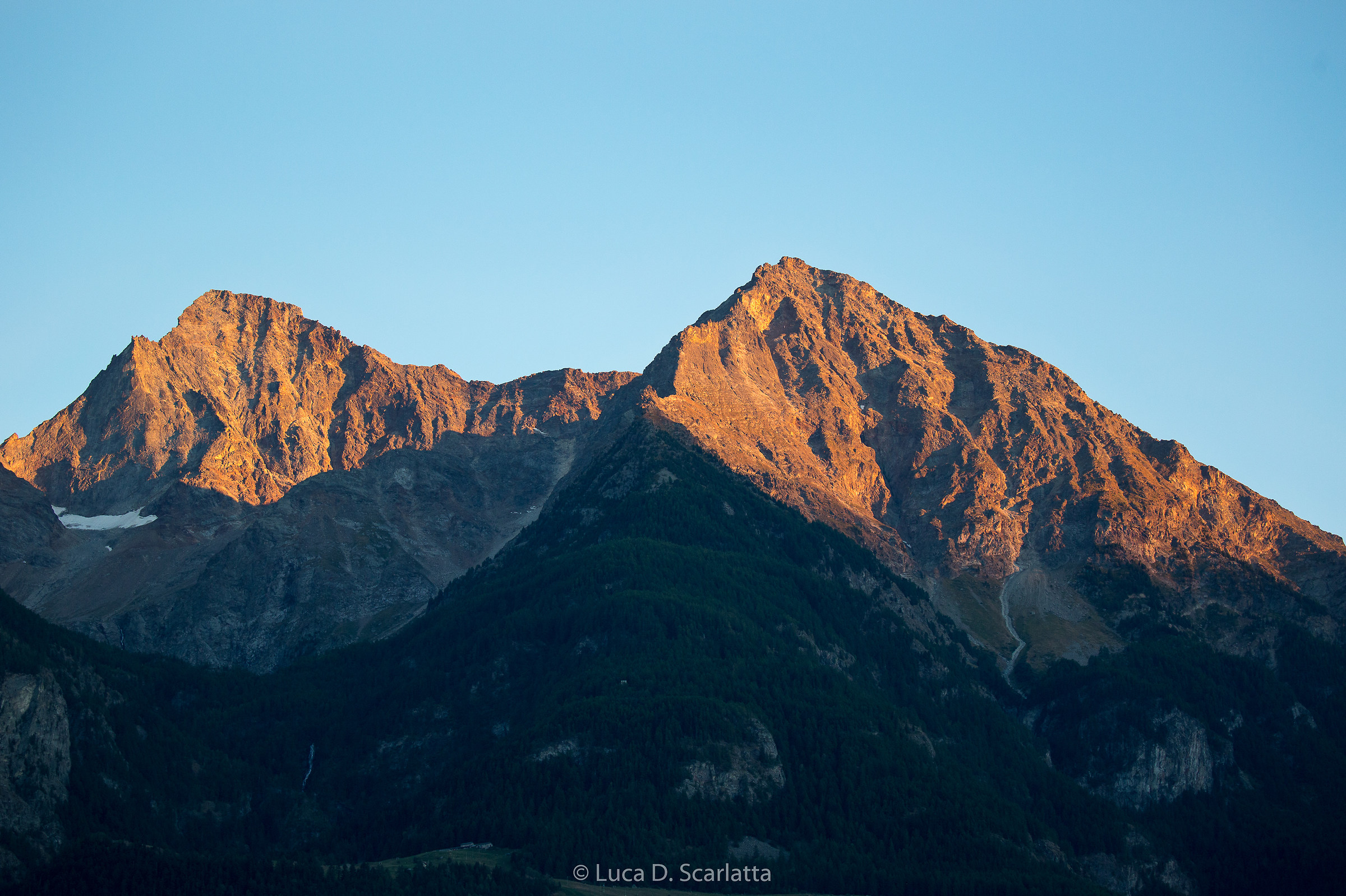 Becca di nona e M. Emilius baciati dal sole