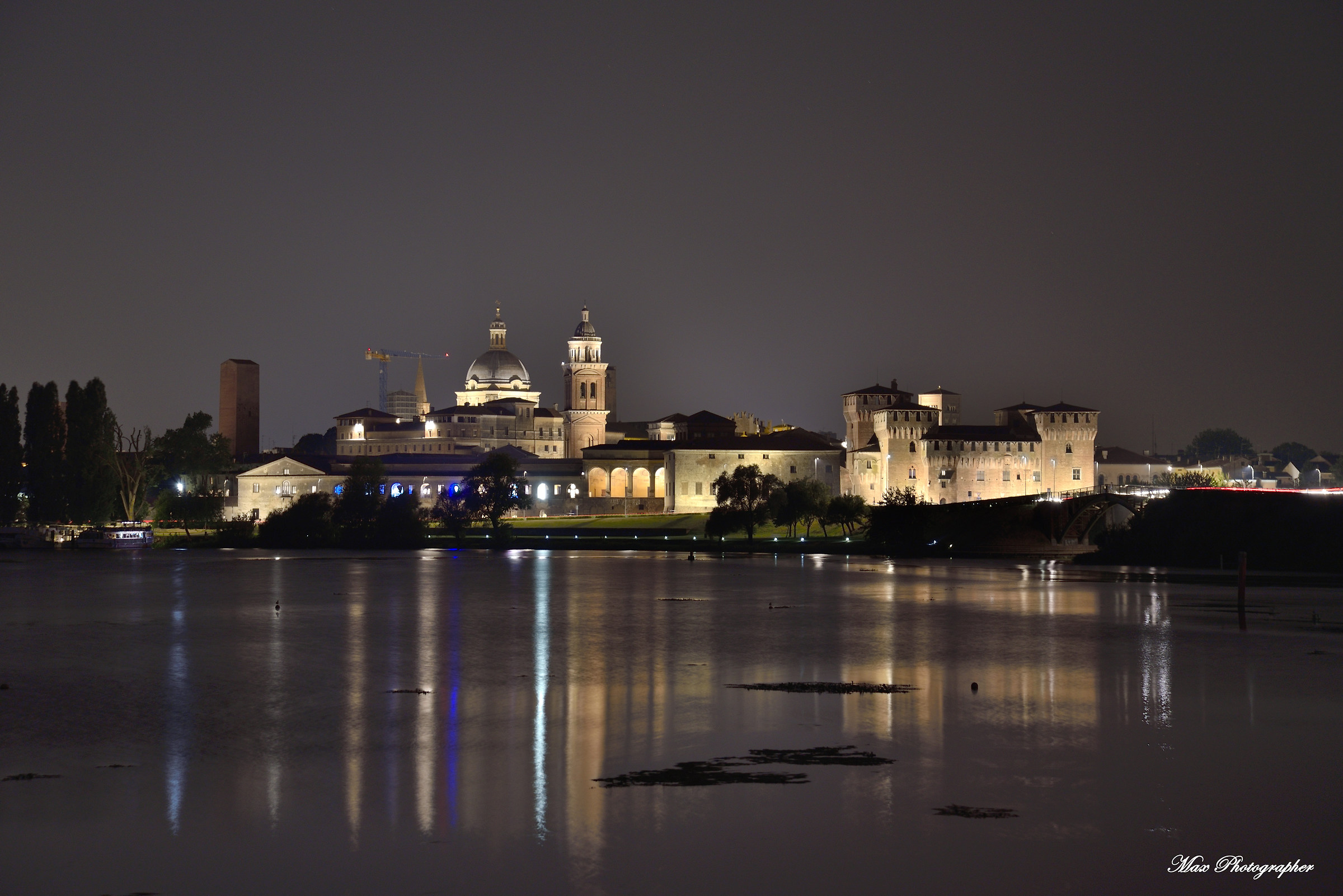 Mantova Skyline