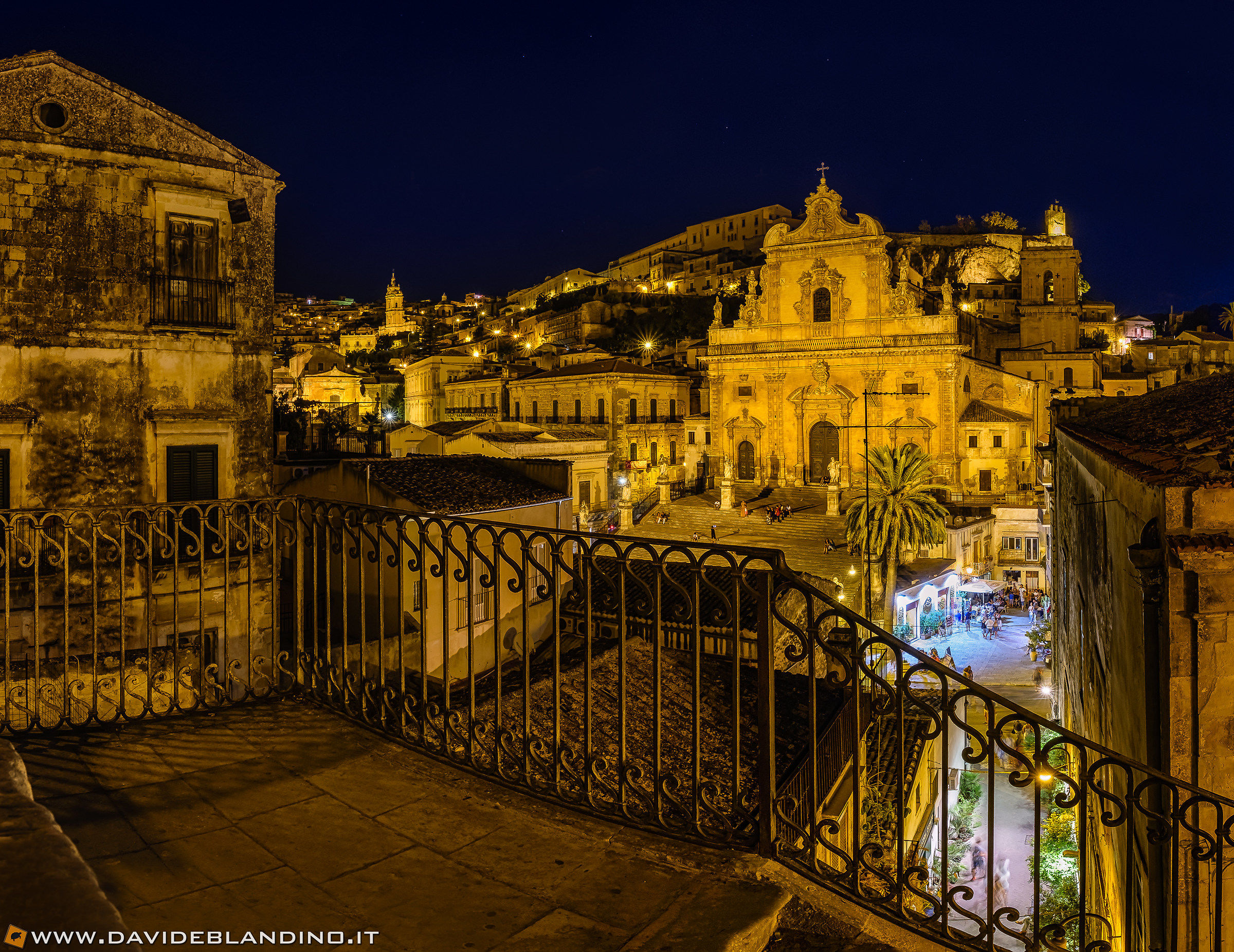 Balcony with a view ... of Modica!