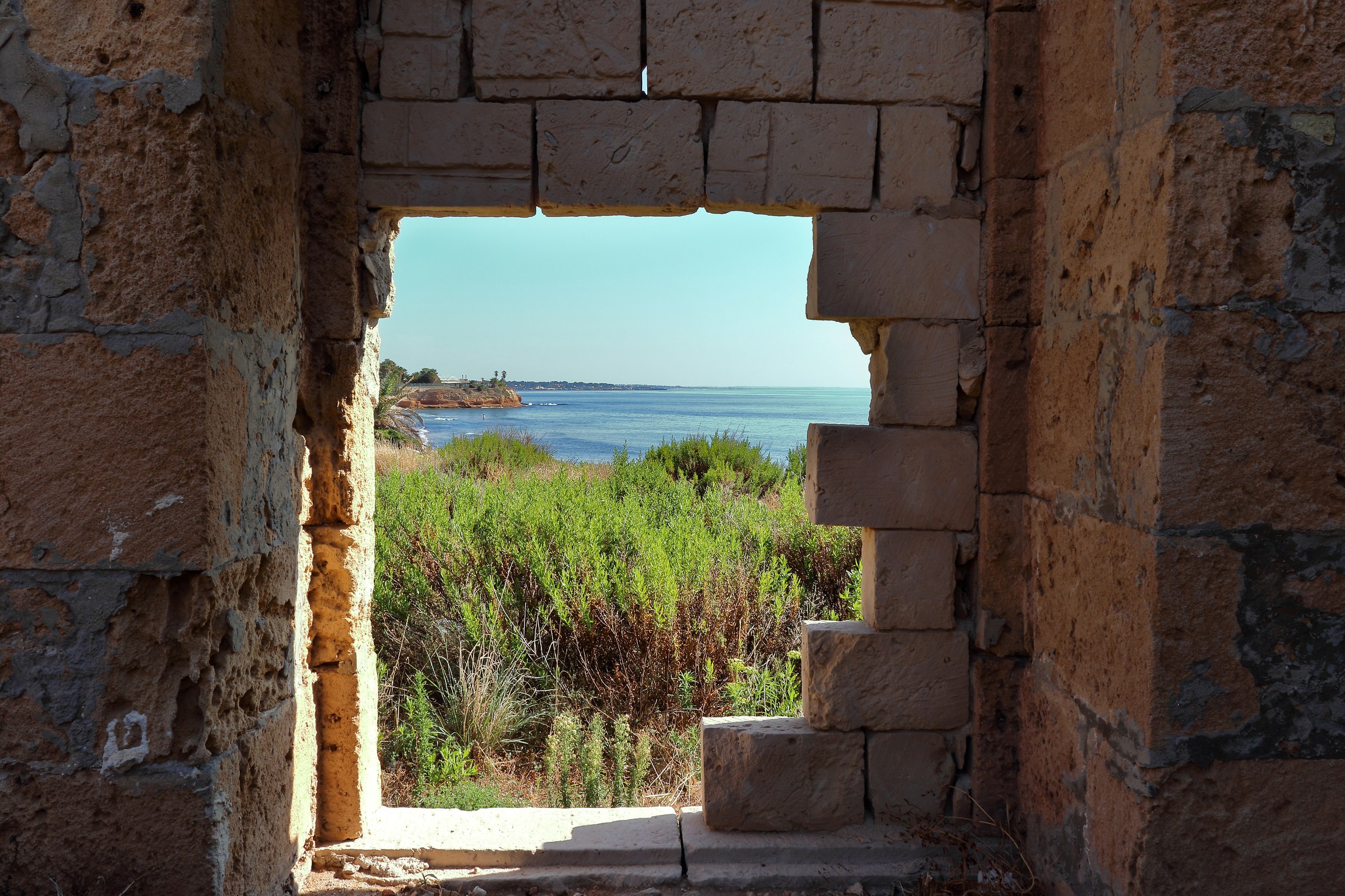 An old window on the sea ...