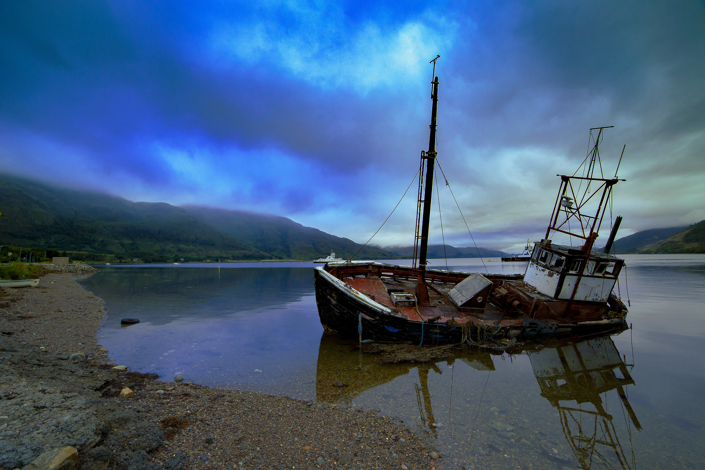 Wreck of a peschereggio Ardgour