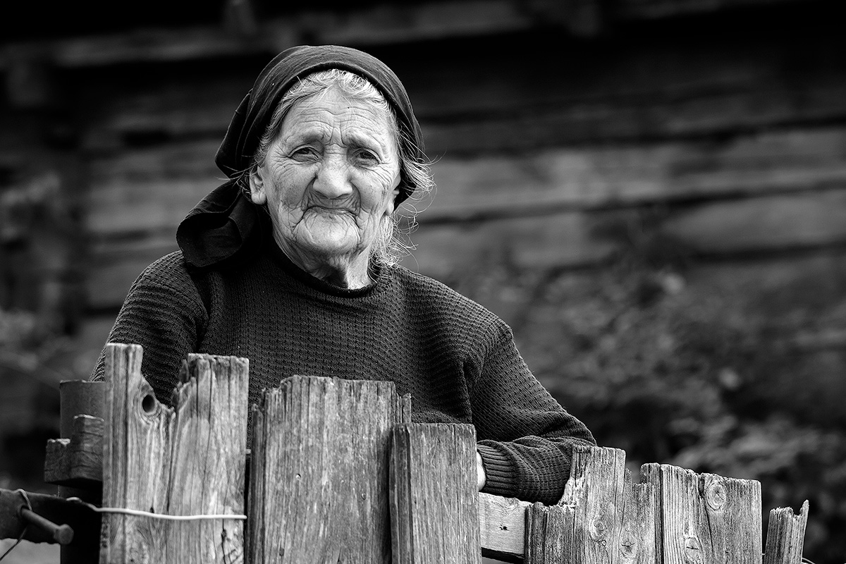Maramures woman 1