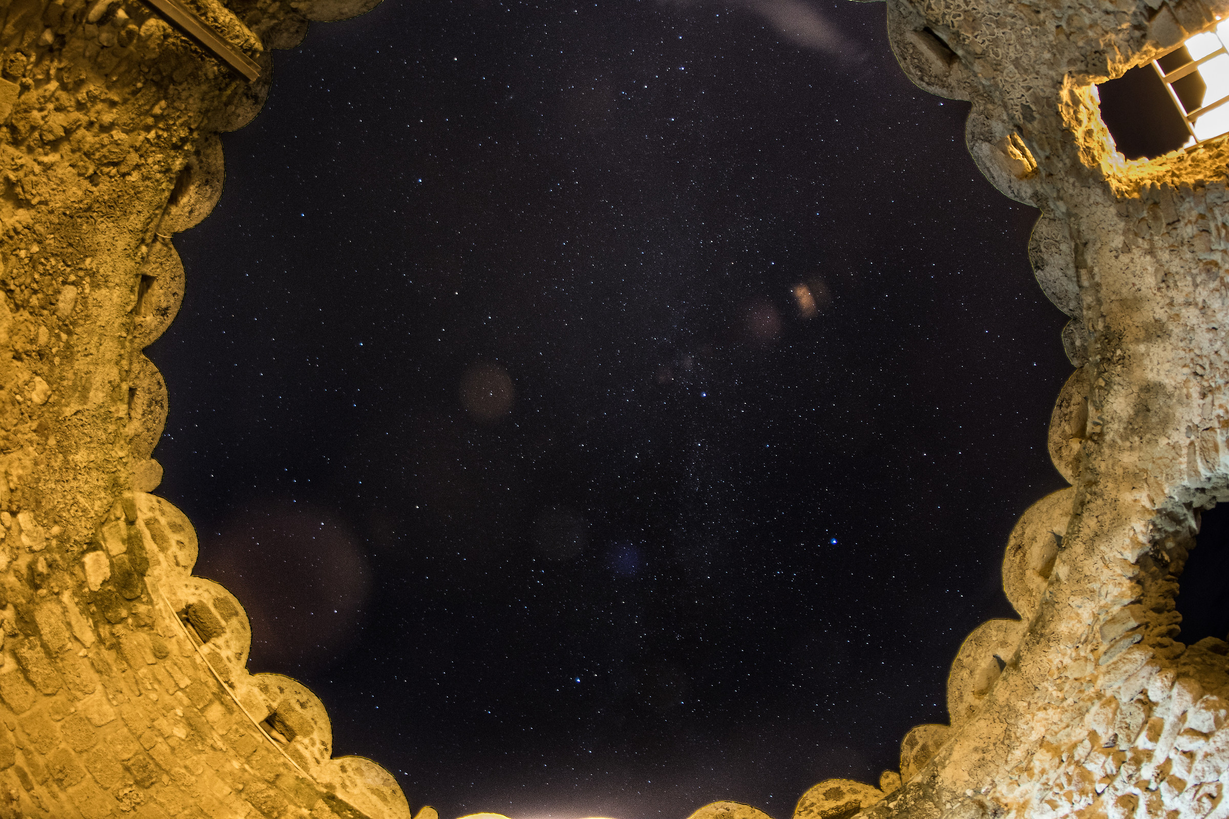 Ammirando le stelle dal castello