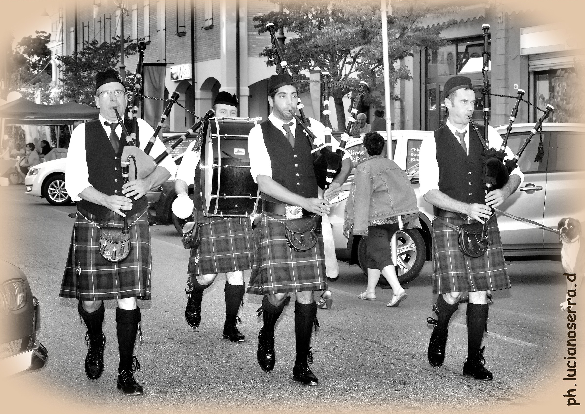 Suonatori di cornamuse