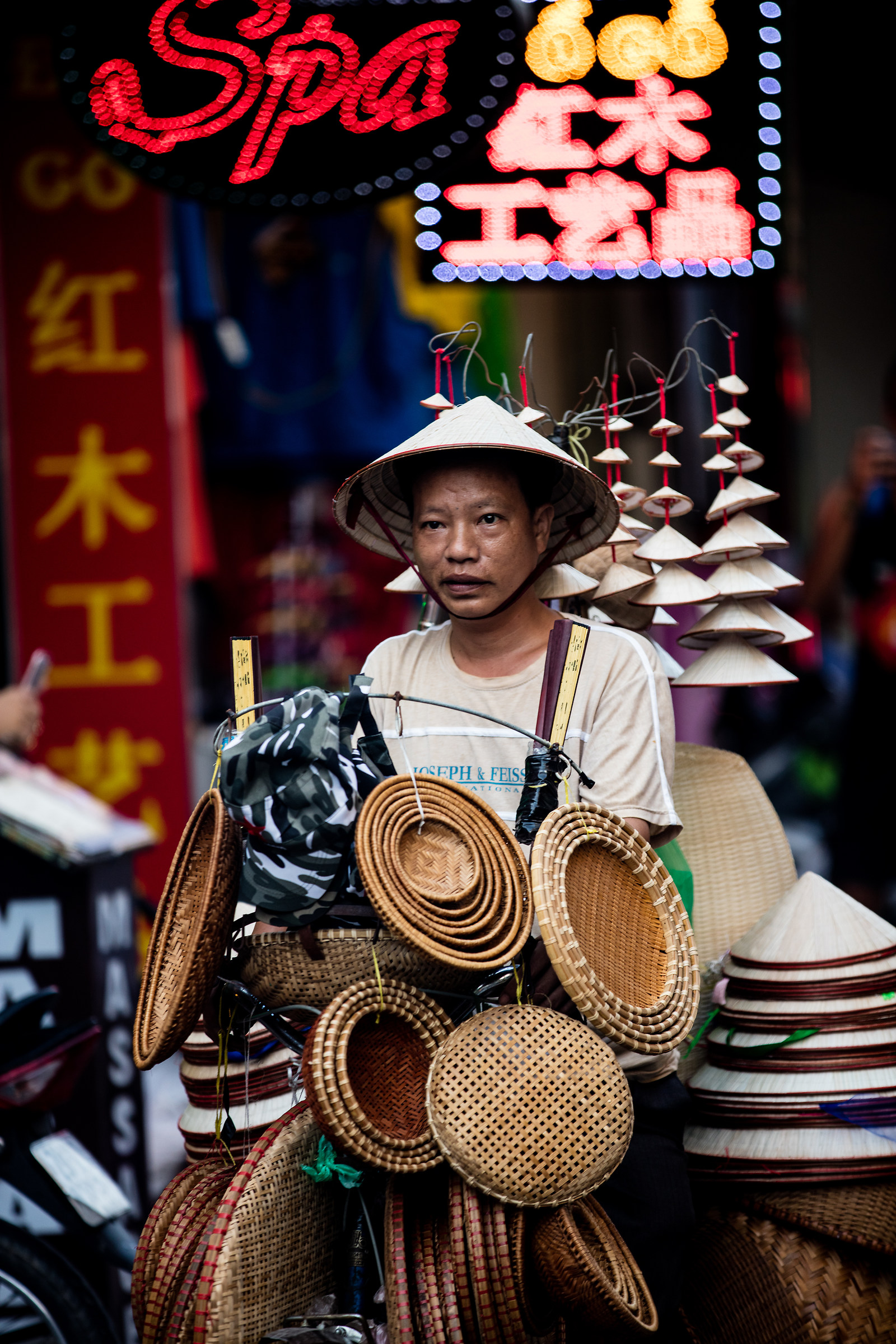 Hat seller