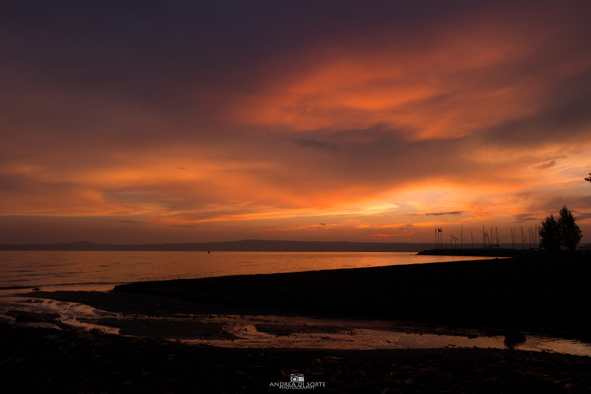 Lo zucchero filato sul lago