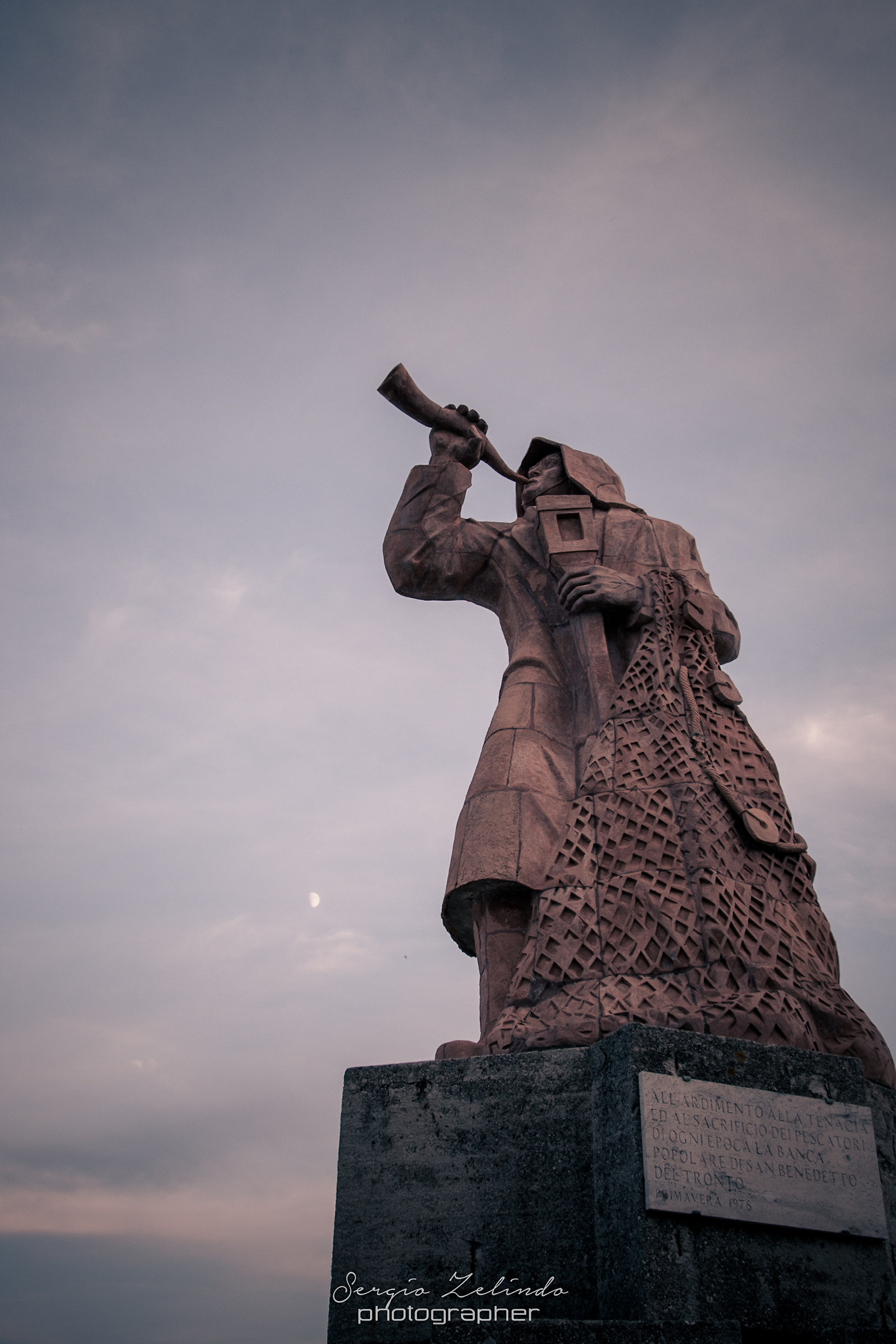 Monument to the Fisherman