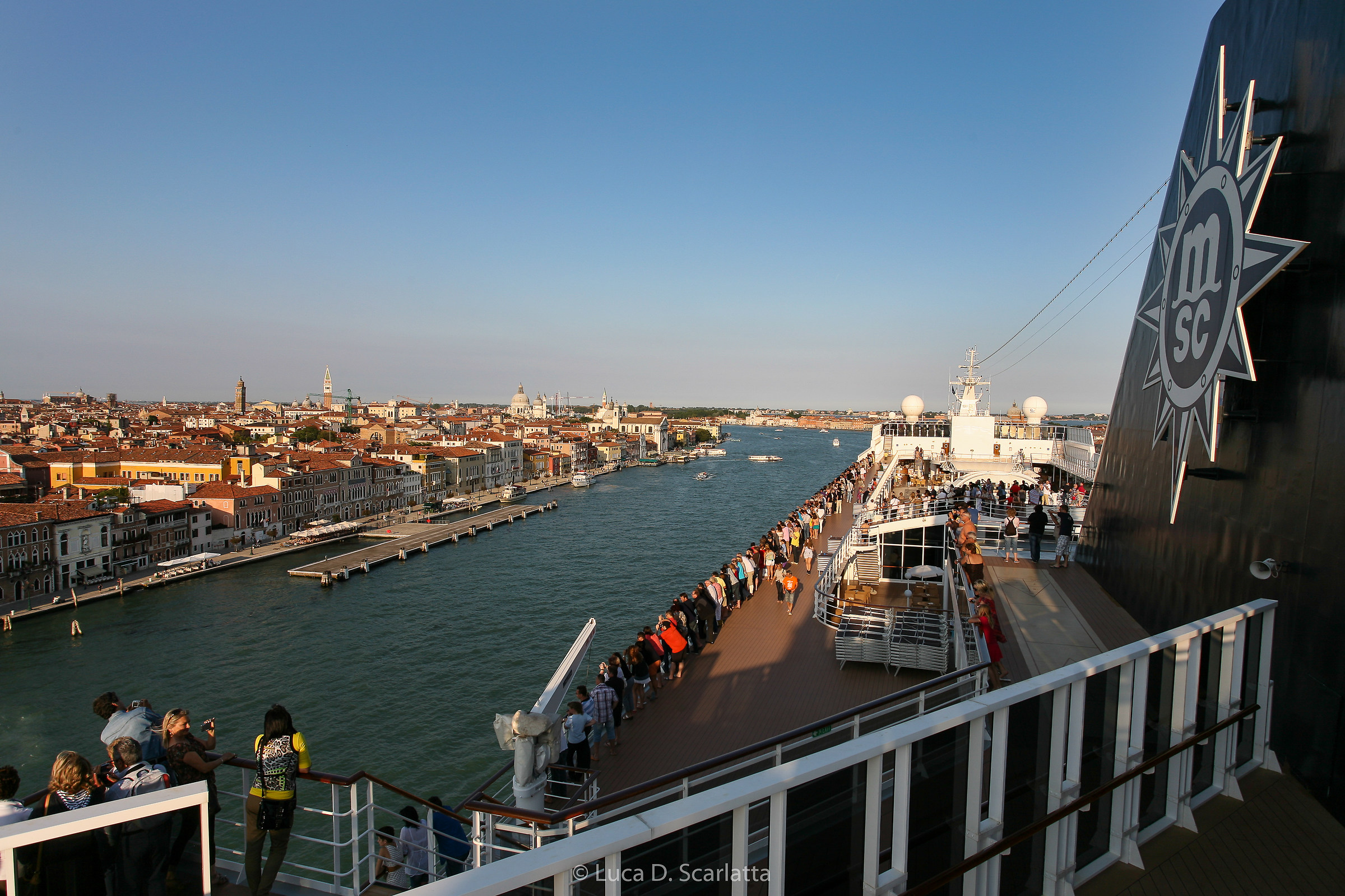 Documento: Venezia vista dal mostro