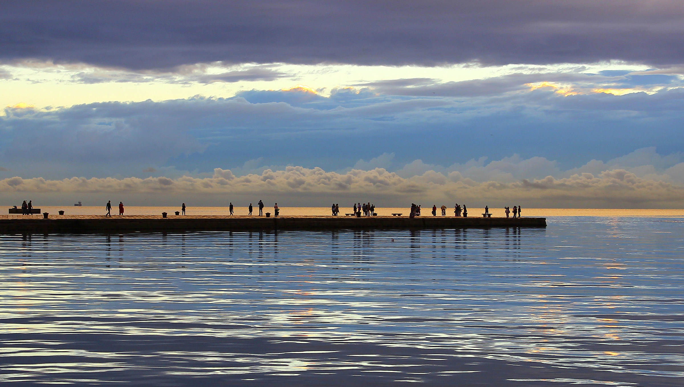 The magic of the pier ...