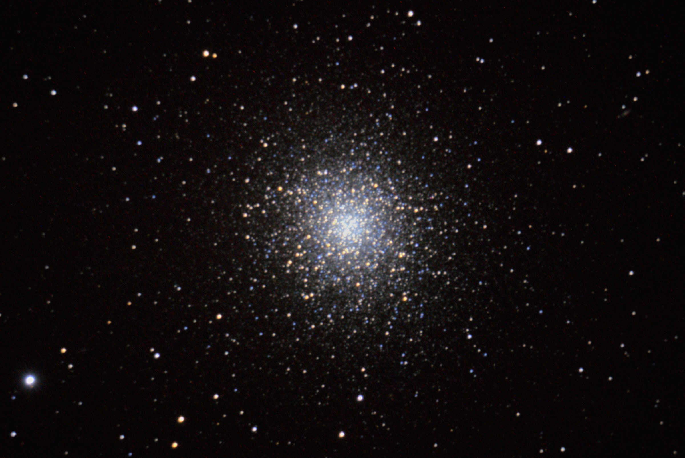M13 in Serrapetrona (mc)
