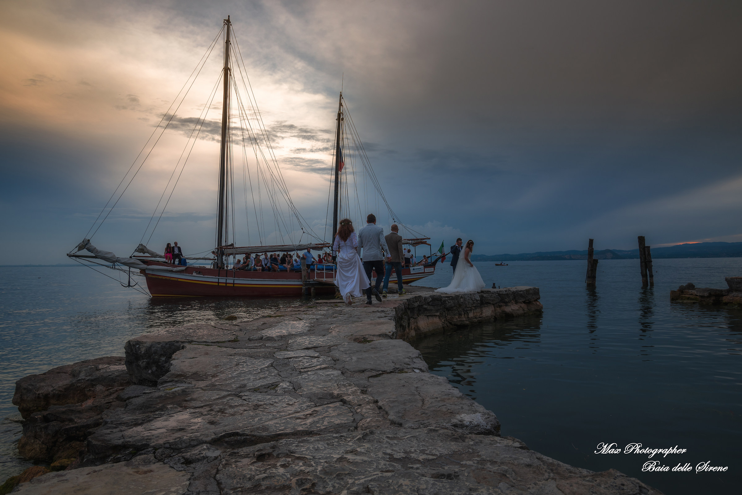 A romantic sunset in San Vigilio