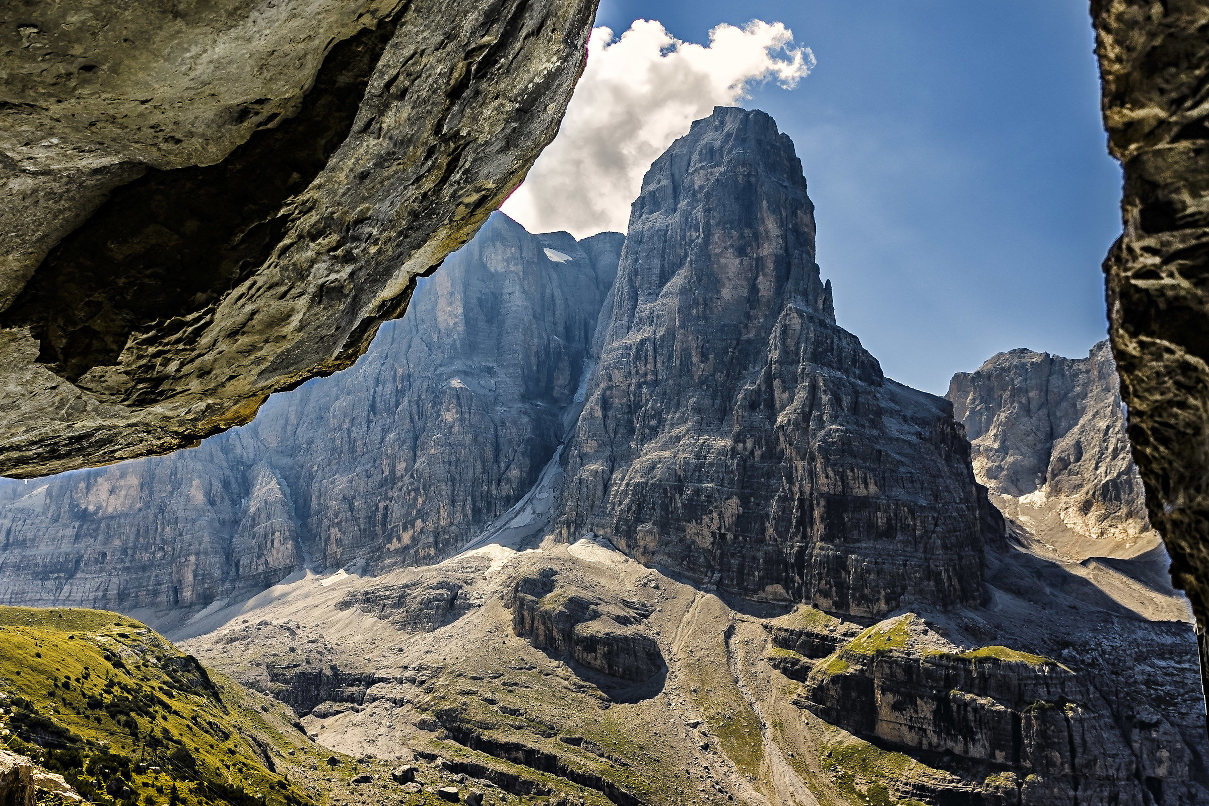 Cima Tosa fà capolino.....
