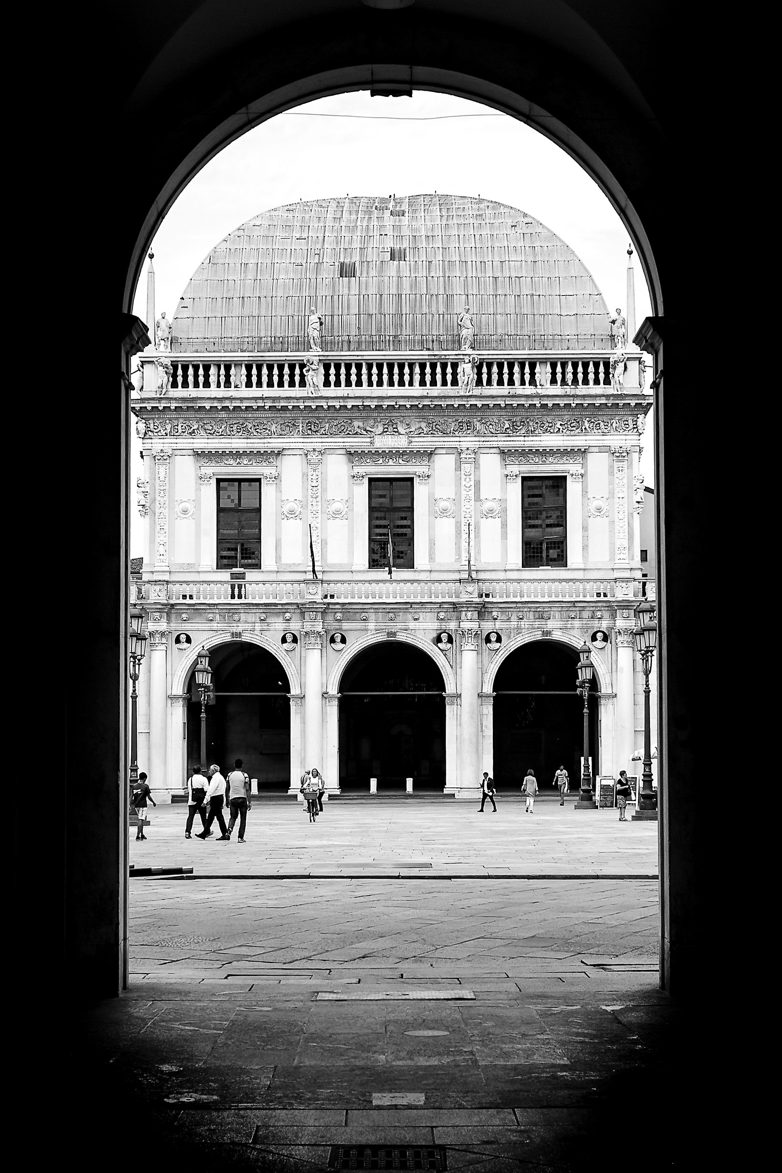 Prova Summicron 28/2- Brescia Loggia