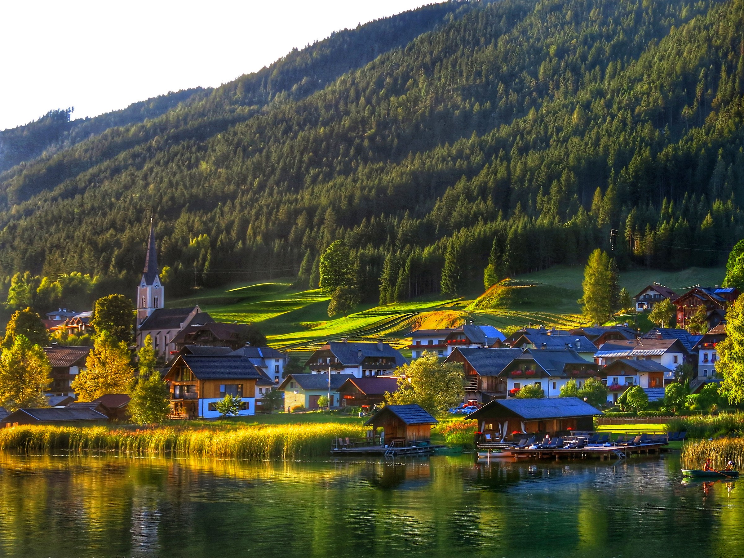 Sunset on Lake Weissensee (Austria)