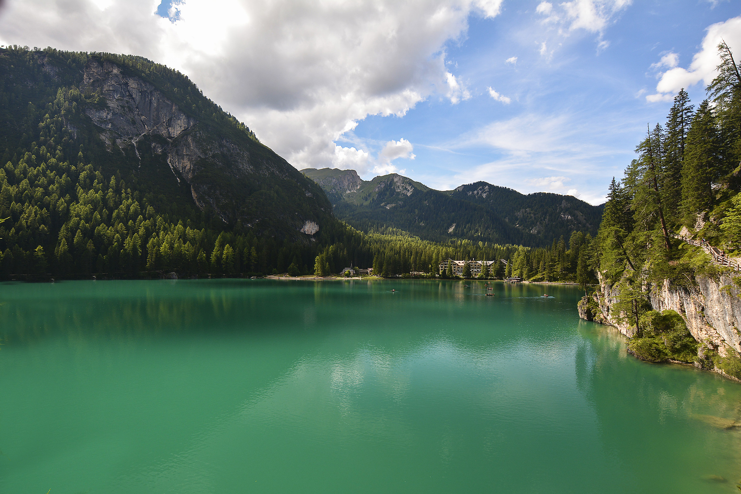 The colors of the lake Braies