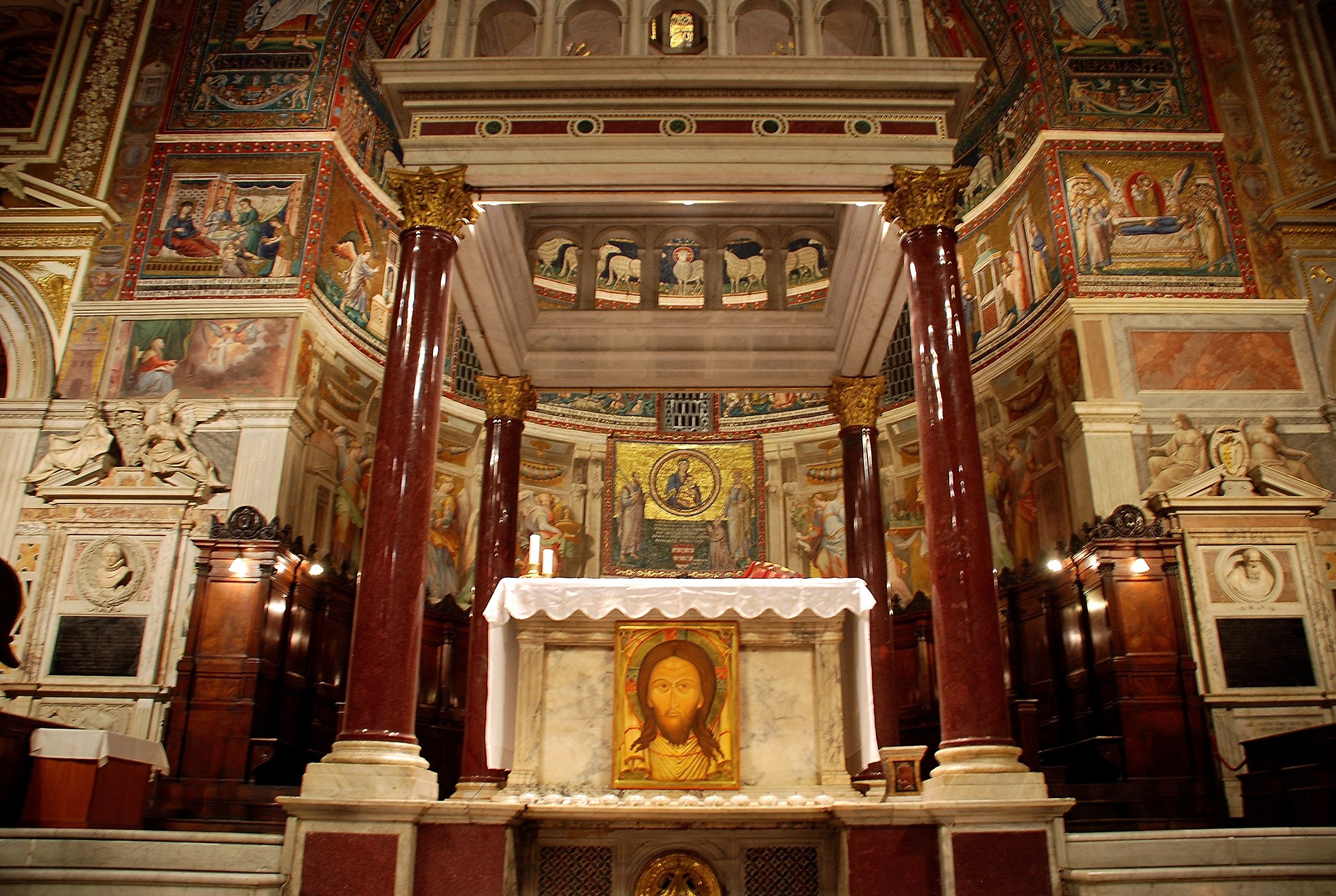 S. Maria in Trastevere 2