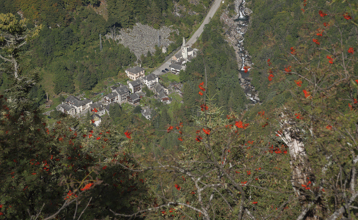 Rimasco- Fraz. Ferrate from Alpe Selle