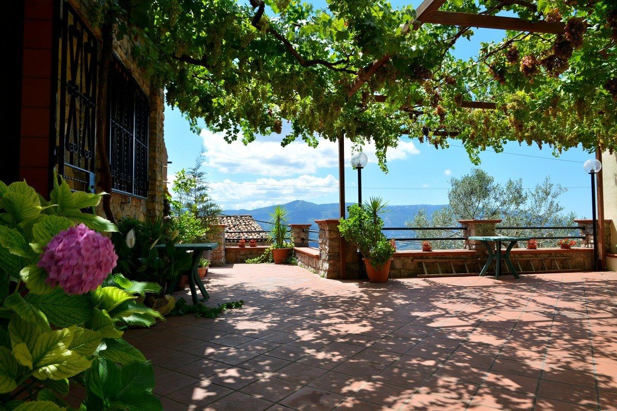 La Pergola ...... Cilento