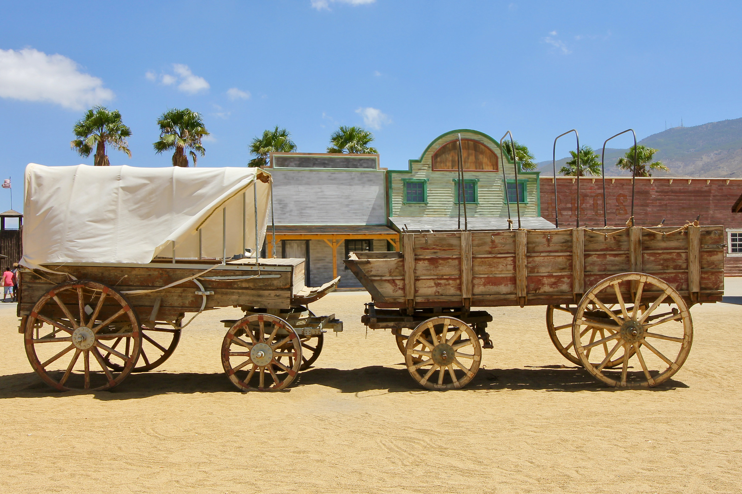 Spaghetti western wagon