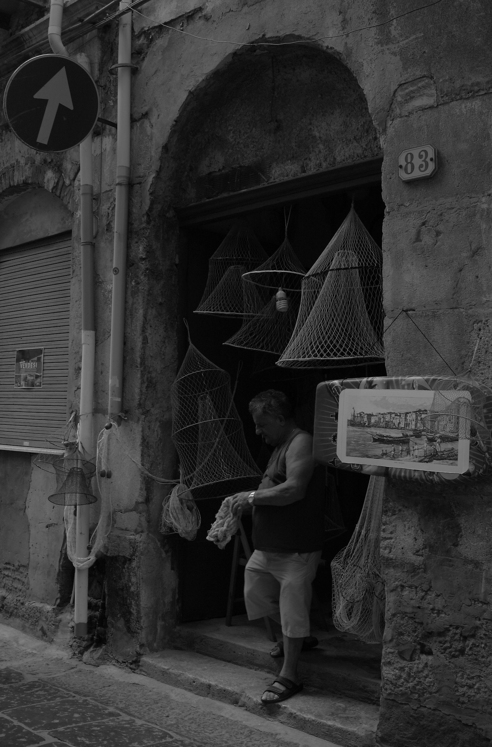 Vendor networks in Cefalu
