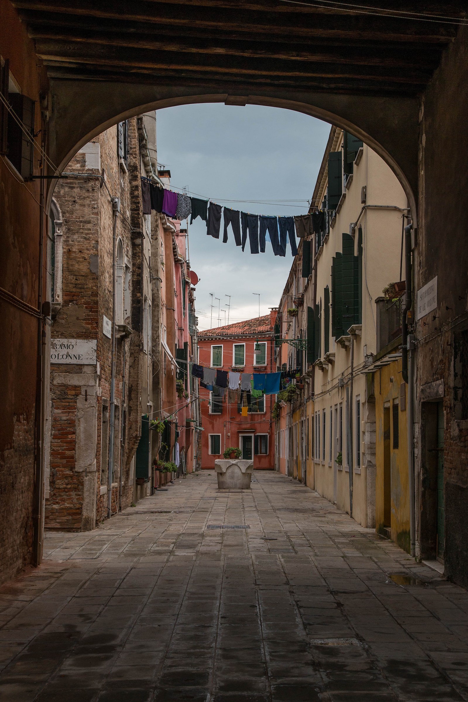 Venezia, a due passi dal caos