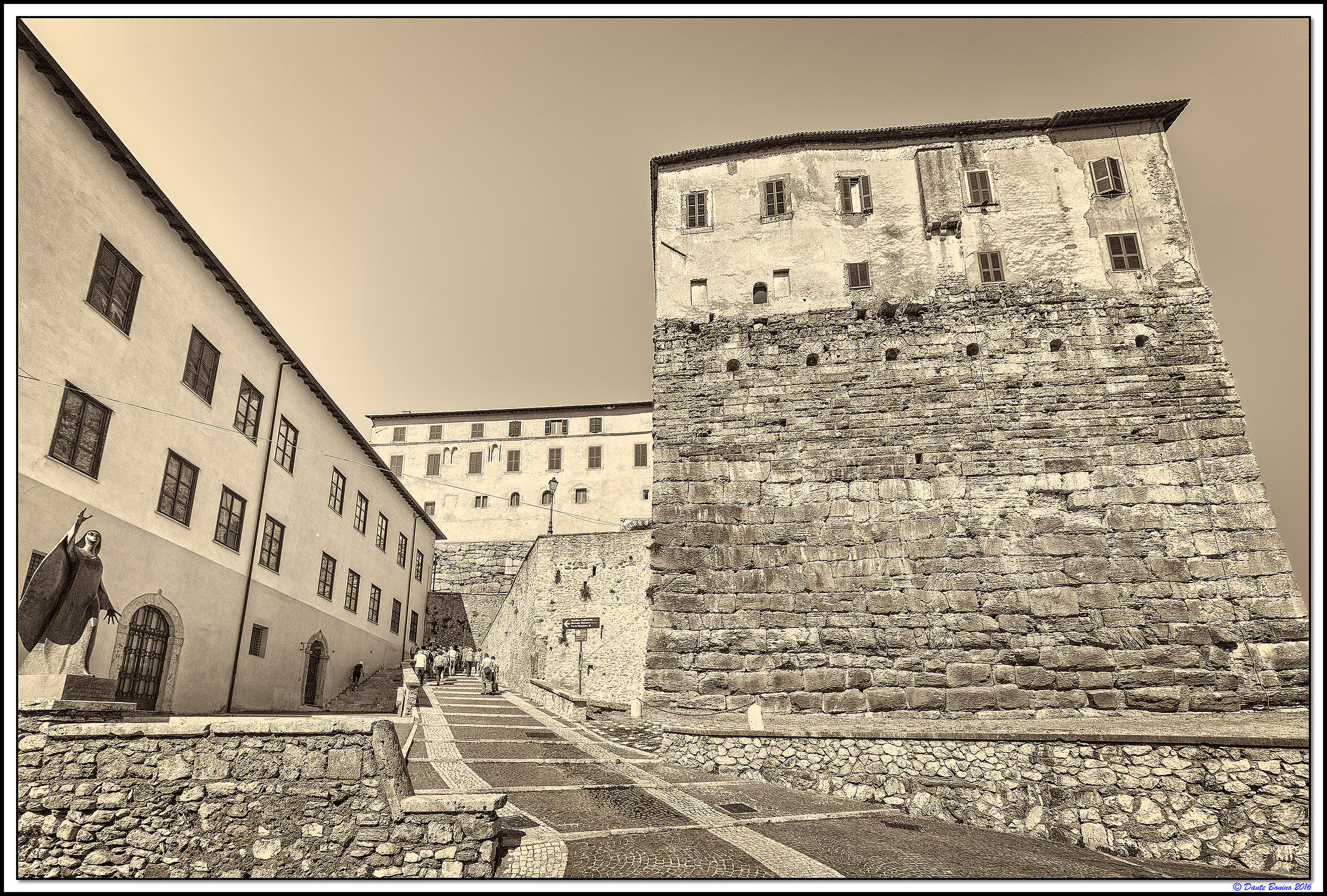 Acropoli di Ferentino: Avancorpo