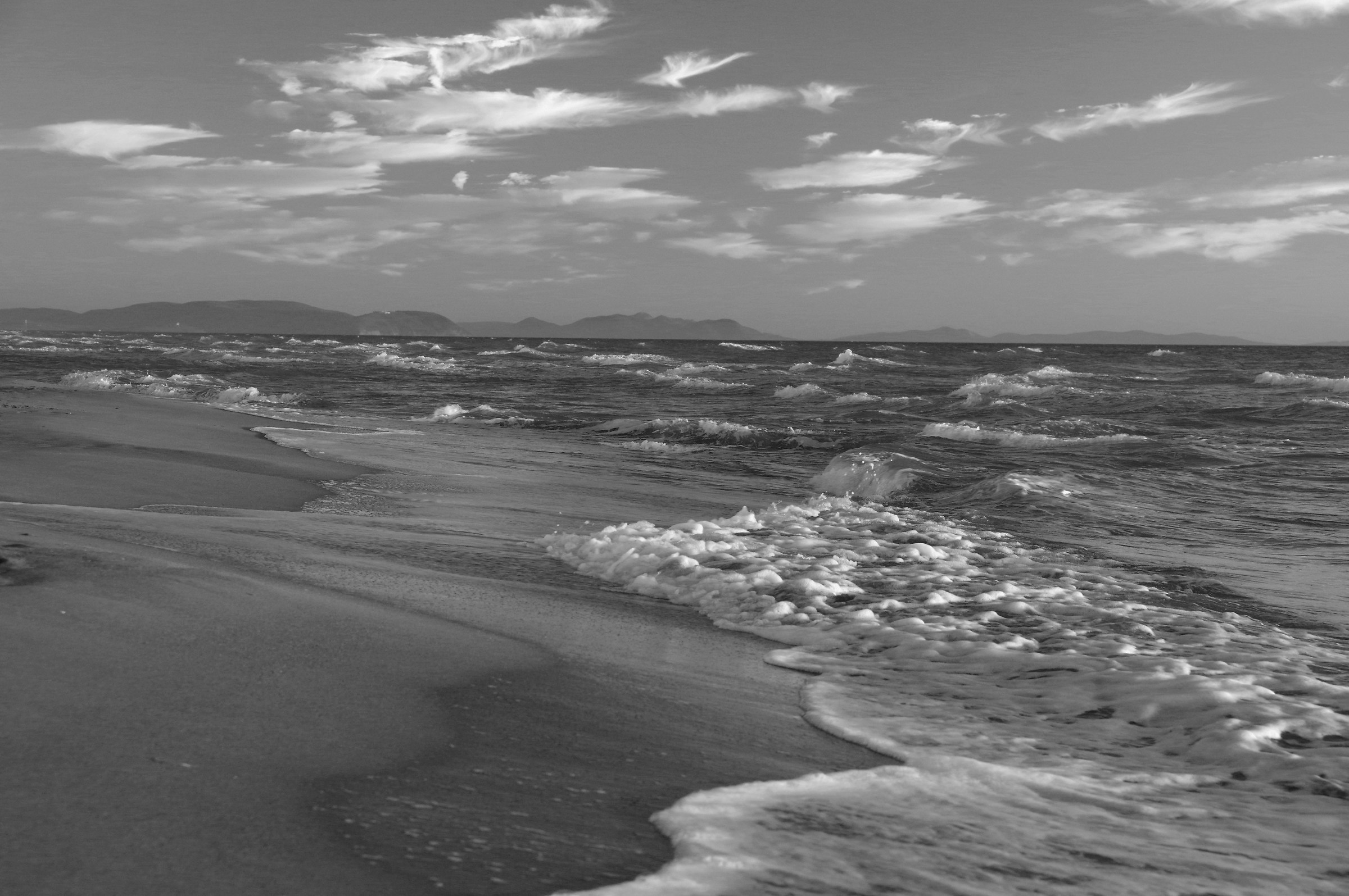 Sea in BW