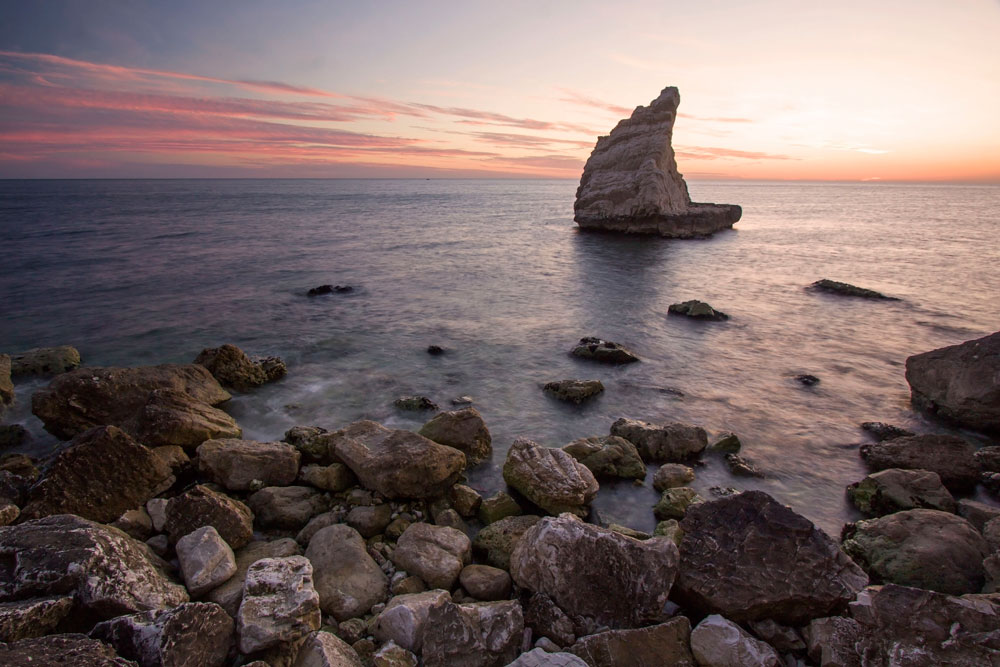 Sailing at dawn - Portonovo