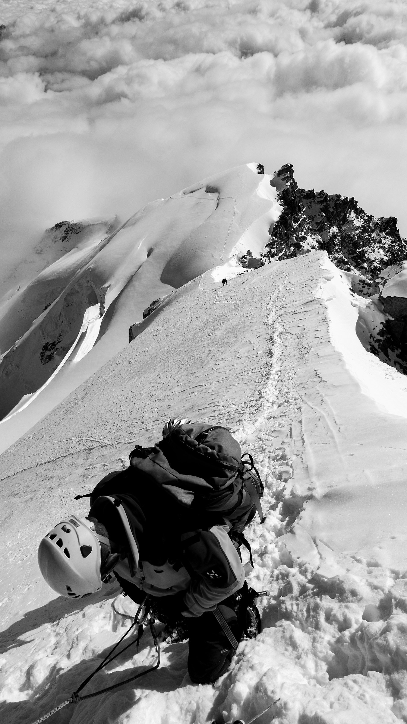 Allalinhorn: ridge (Hohlaubgrat) 4027m