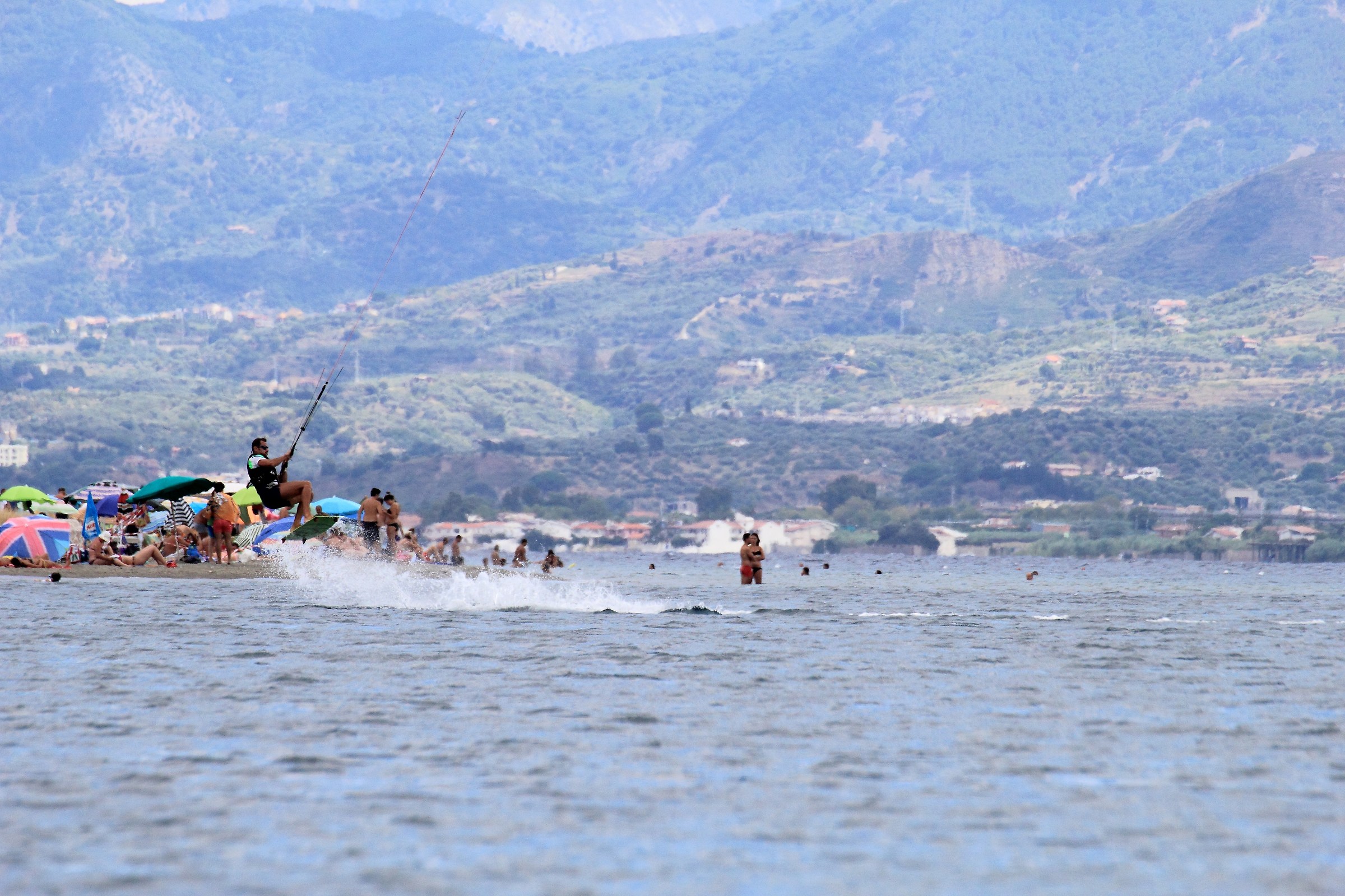 Kitesurfing by accident