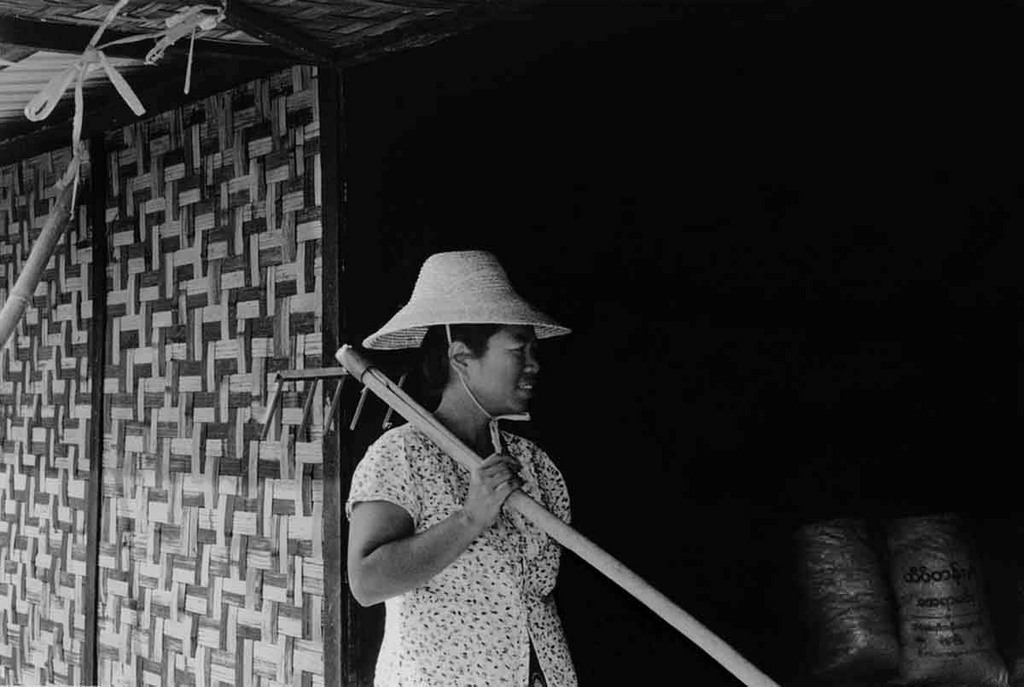 Women at work (Myanmar)