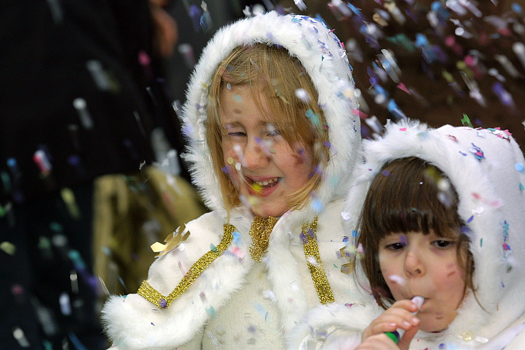 pioggia di corriandoli