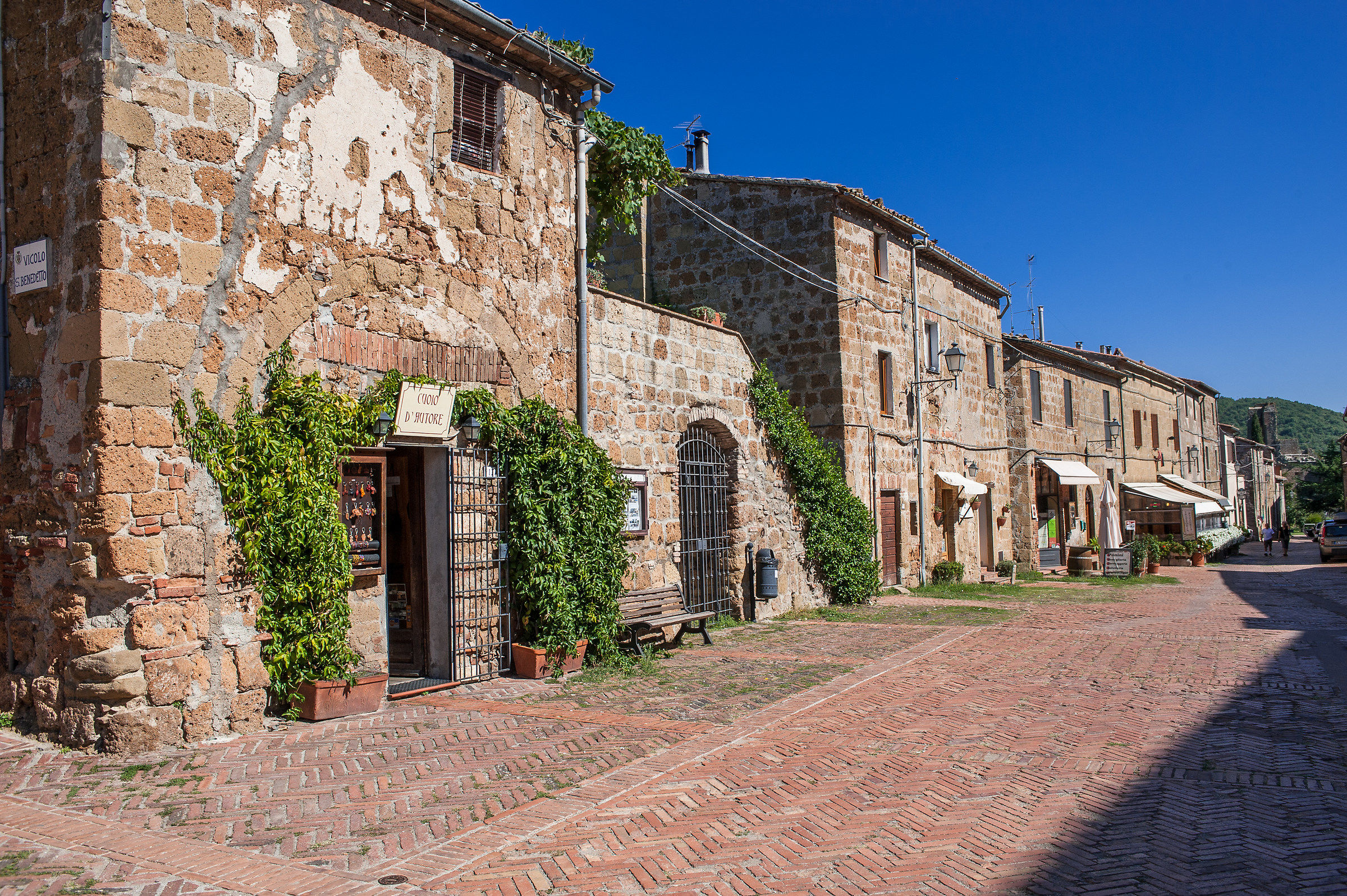Sovana (Gr) -The Borgo