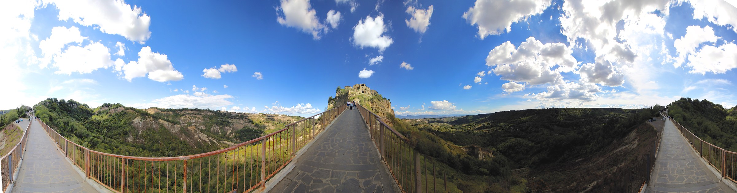 version 360 ° of Civita di Bagnoregio
