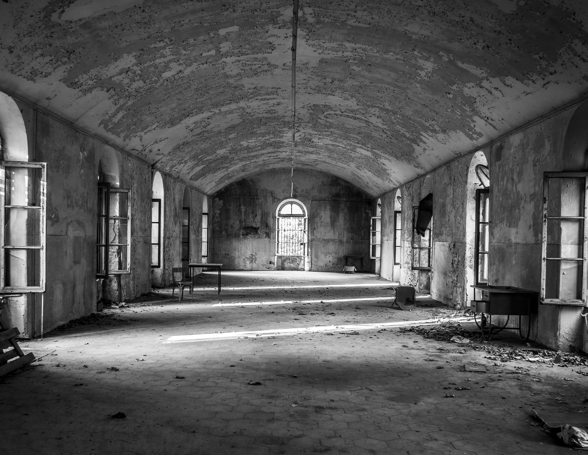 Una stanza vuota di gente