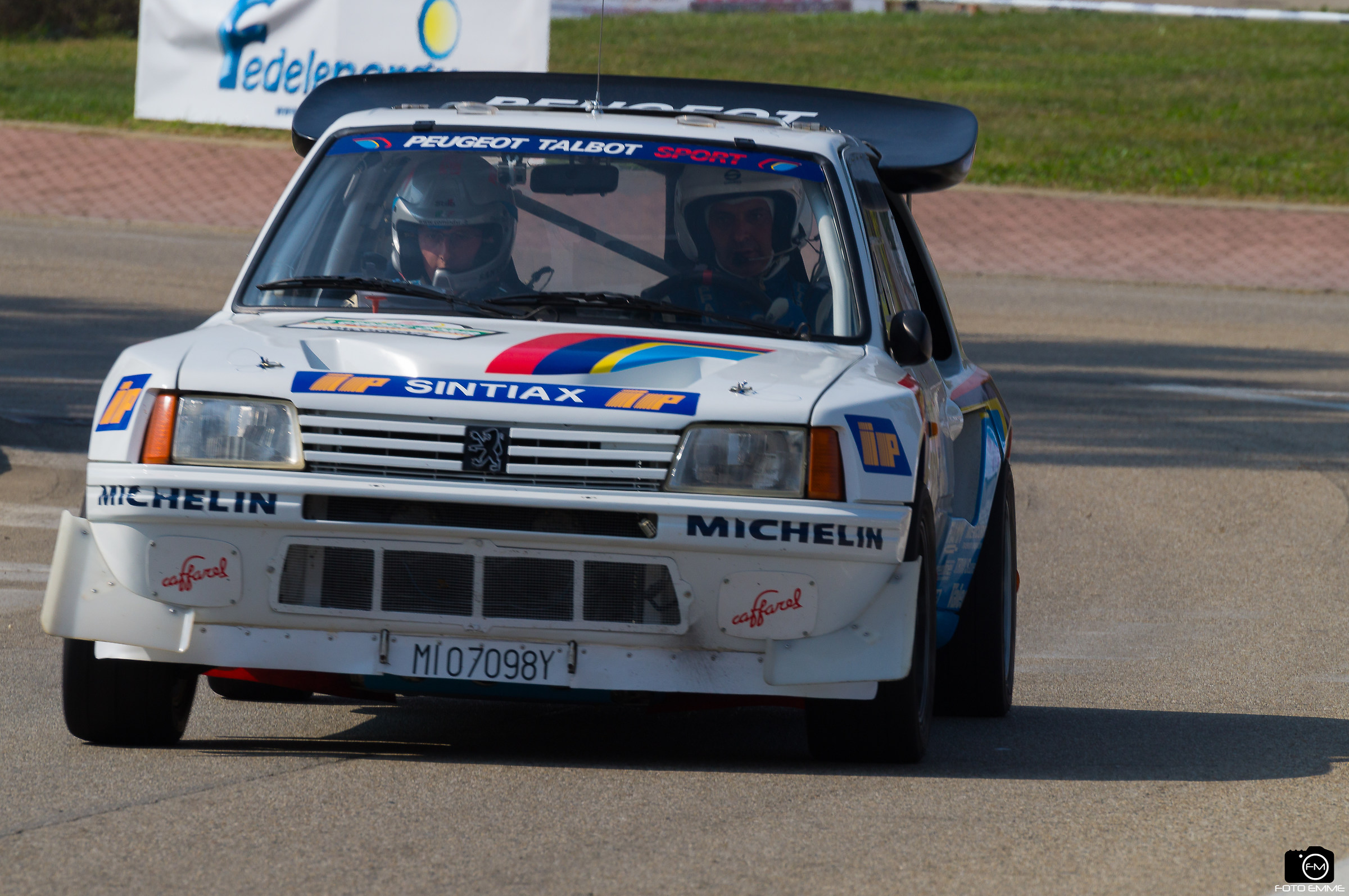 Peugeot 205 t16