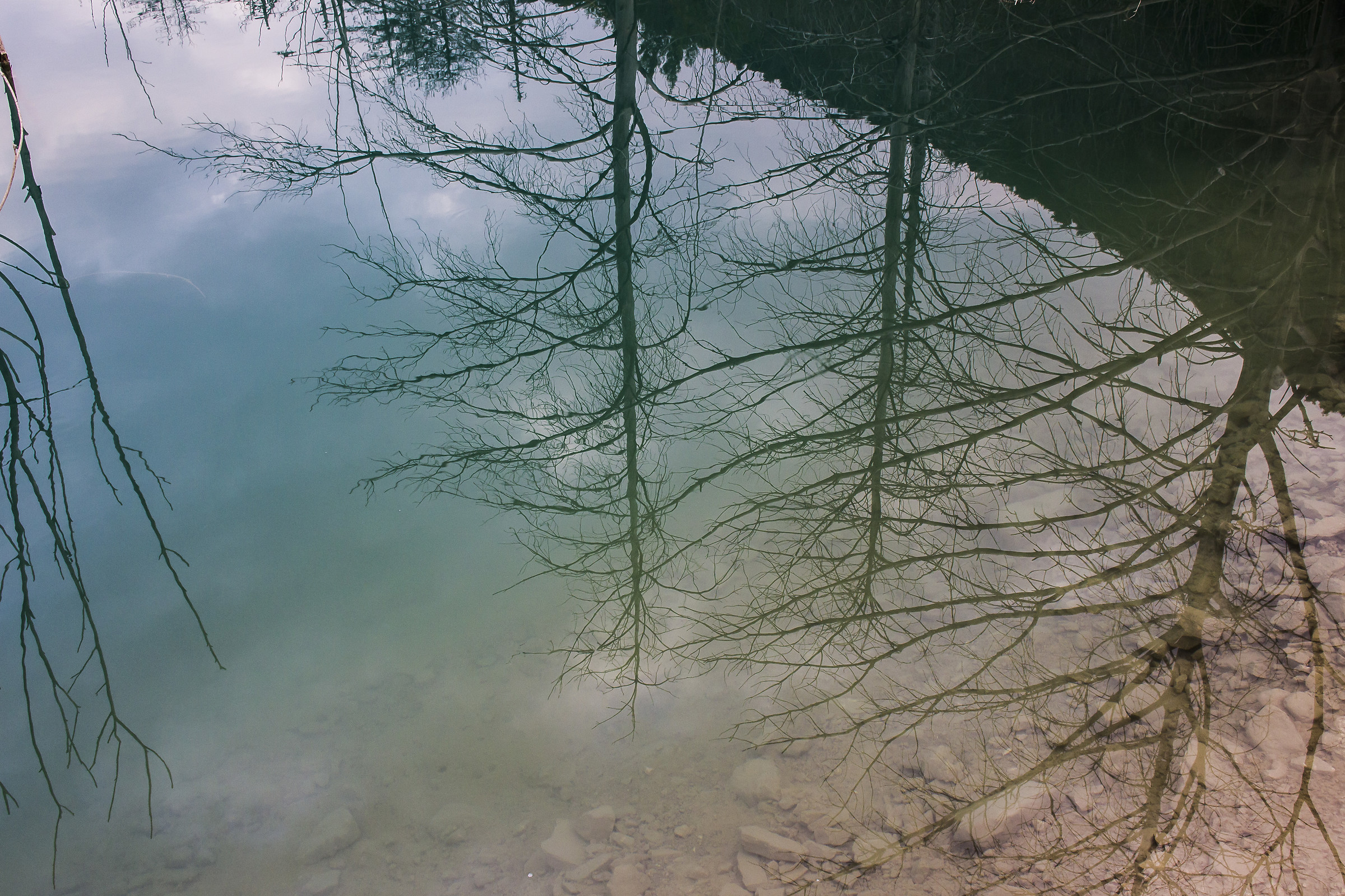 Un riflesso nel lago di Ravedis