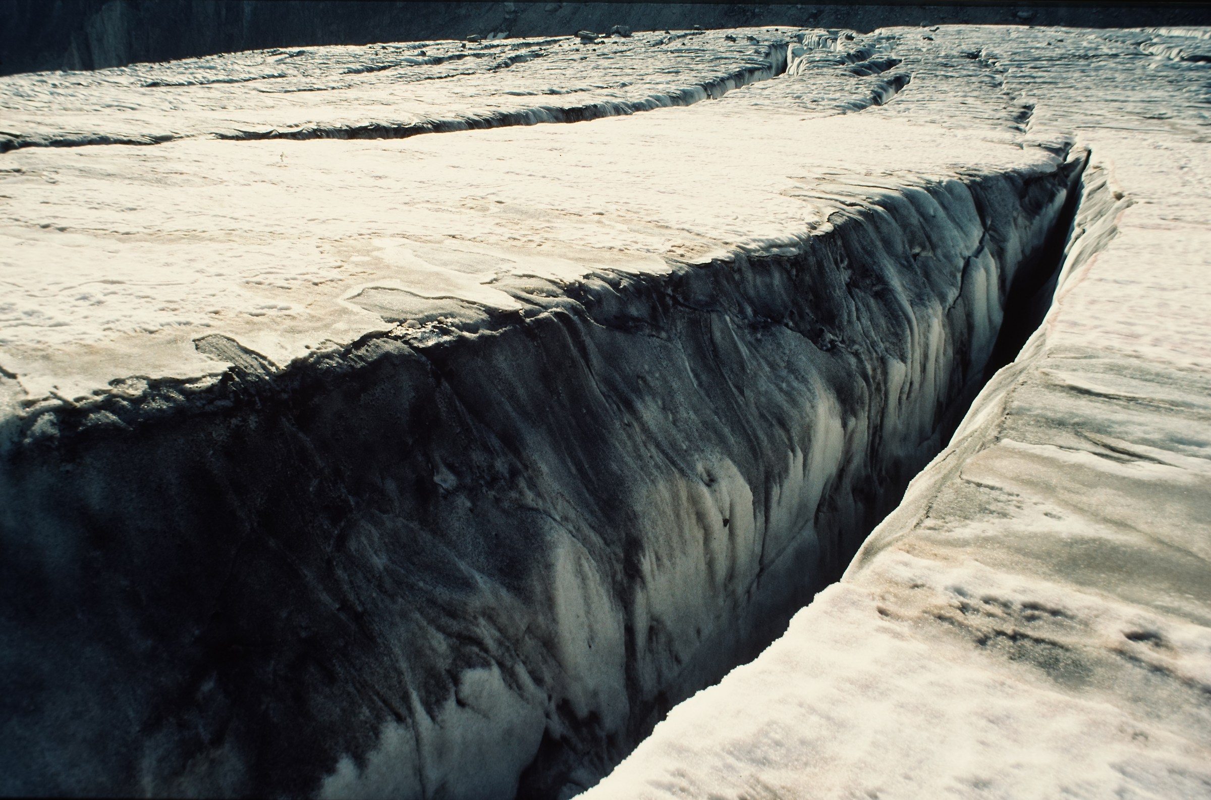 Crevasses on the glacier Saleina