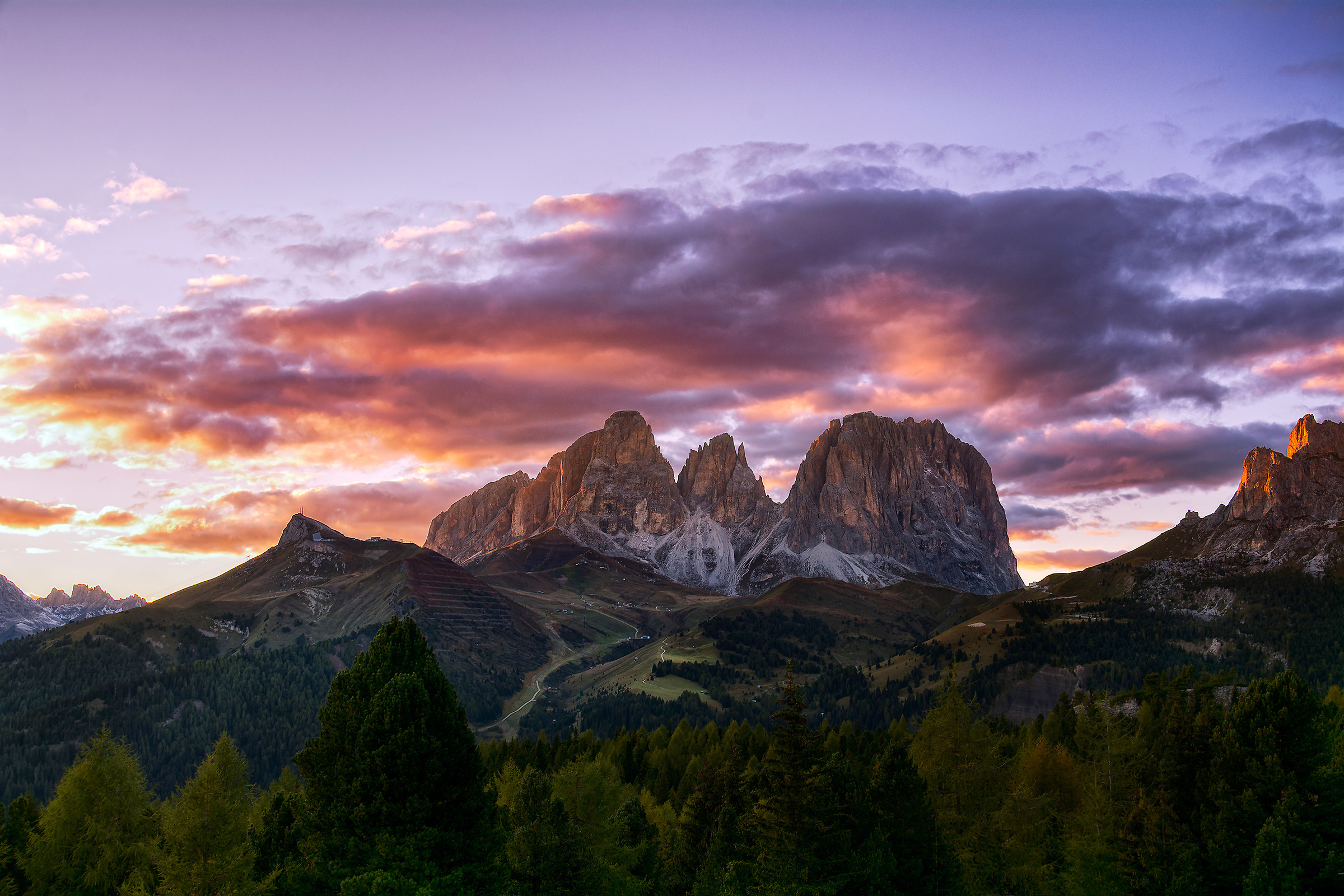 last lights of the Sassolungo