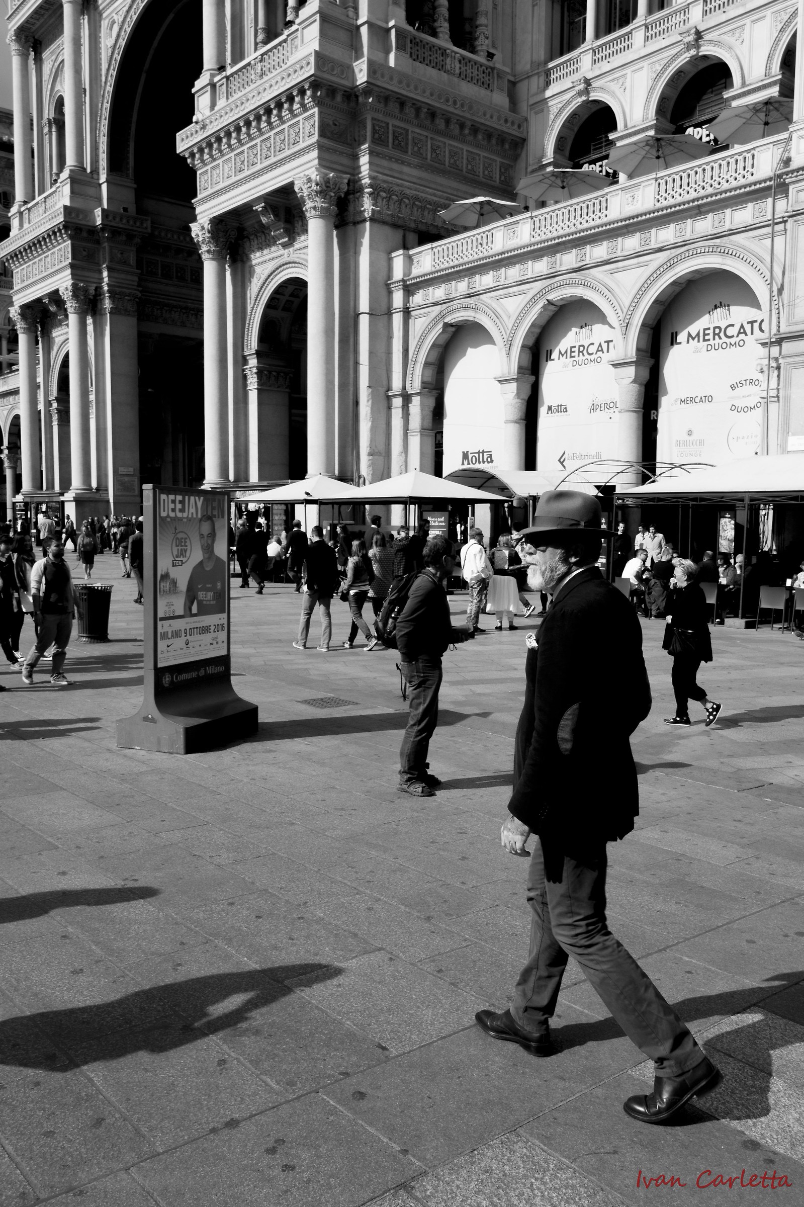 l'uomo con il sigaro