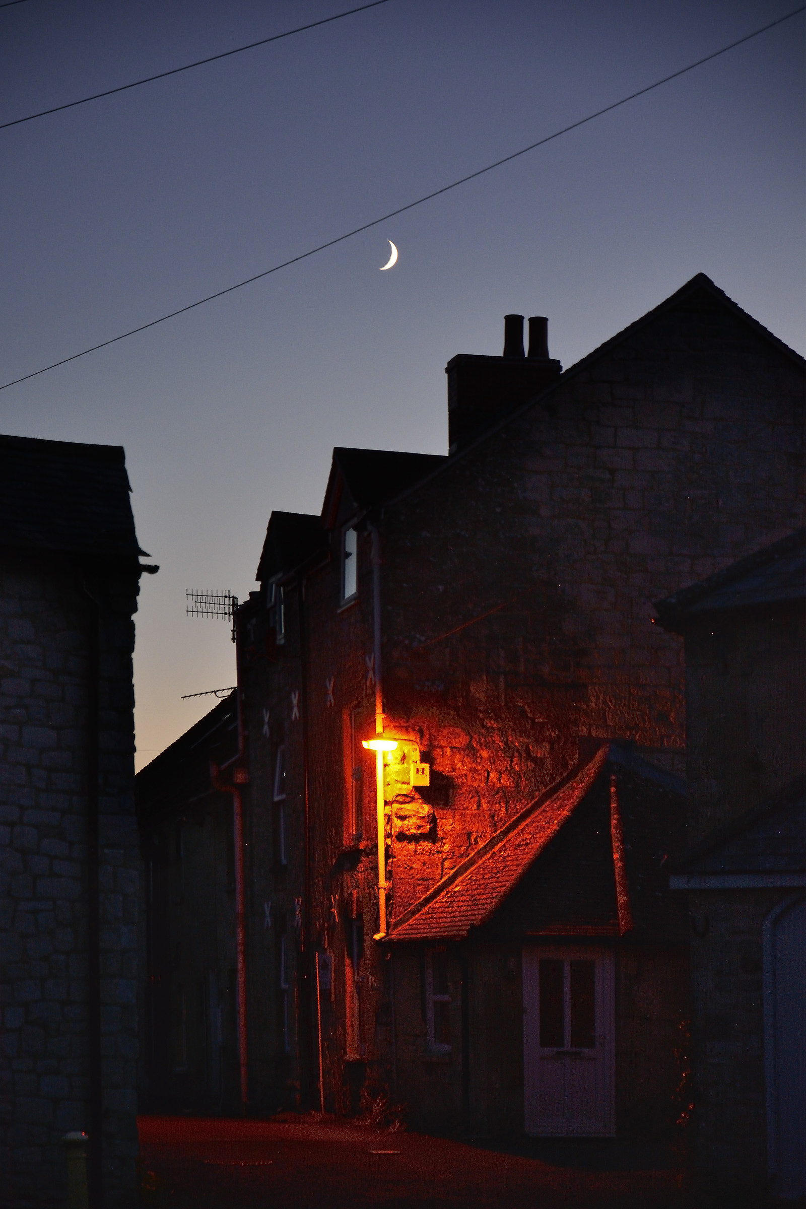 Vecchio Giorno, New Moon